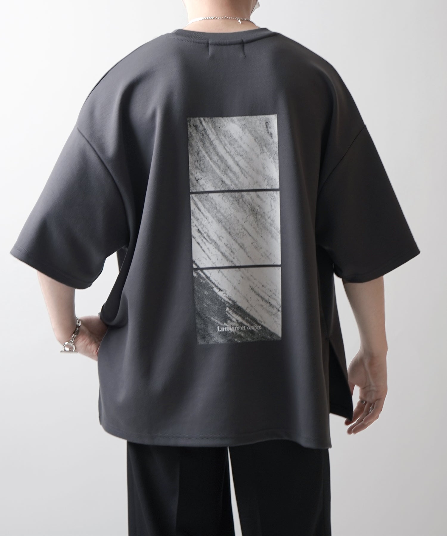 25SS ドレープとろみ ビッグシルエット フォトバックプリント オーバーサイズ ポンチ半袖Tシャツ