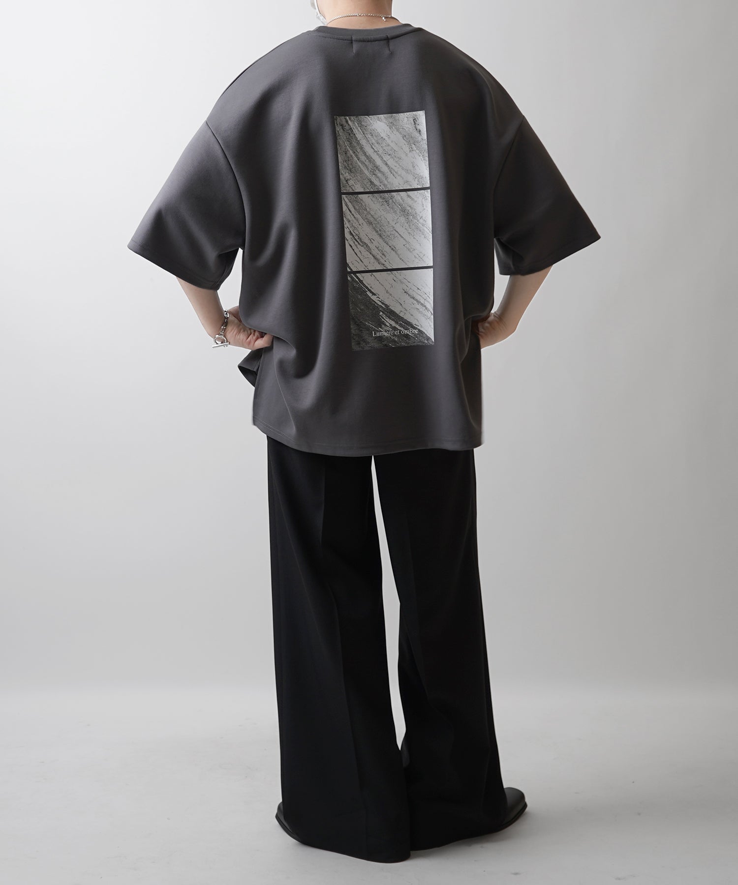 25SS ドレープとろみ ビッグシルエット フォトバックプリント オーバーサイズ ポンチ半袖Tシャツ