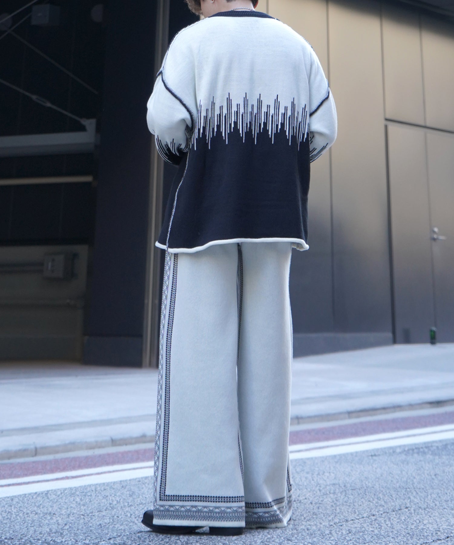サイドライン ジャガードニット ワイドストレートパンツ