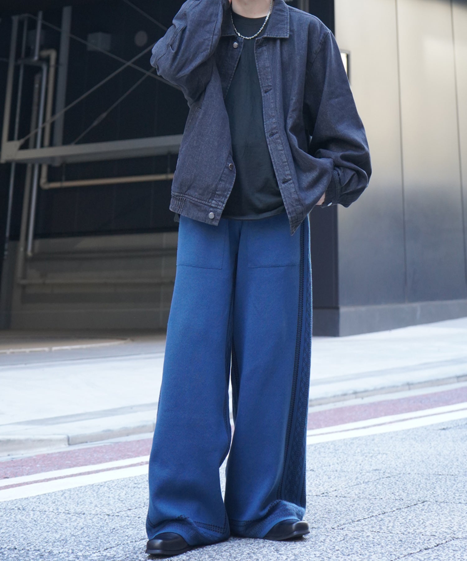 サイドライン ジャガードニット ワイドストレートパンツ