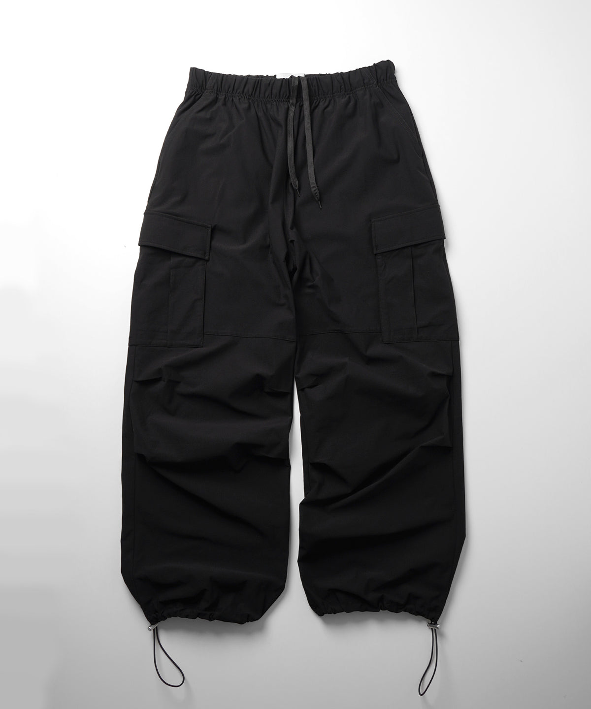 25SS ビッグポケット 裾ドロスト ワイドシルエット ポリメッシュカーゴパンツ