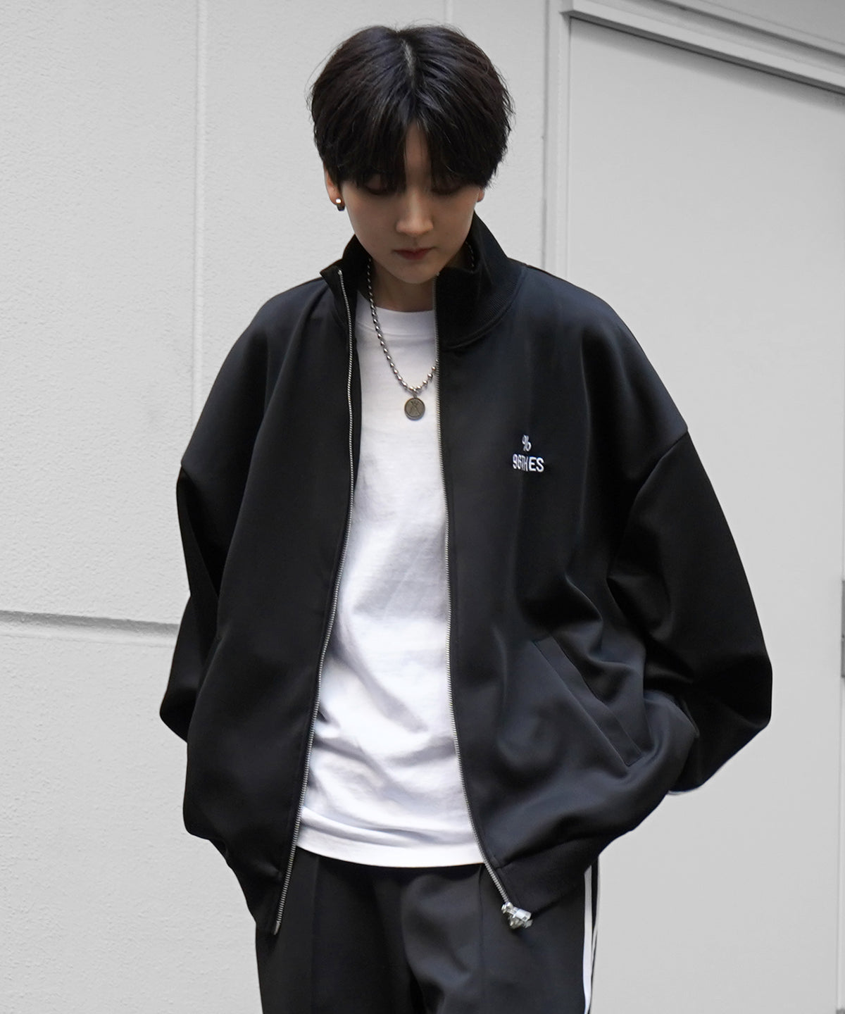 【96thes】韓国ストリート ビッグシルエット ワンポイント刺繍 サイドラインジャージ トラックジャケット