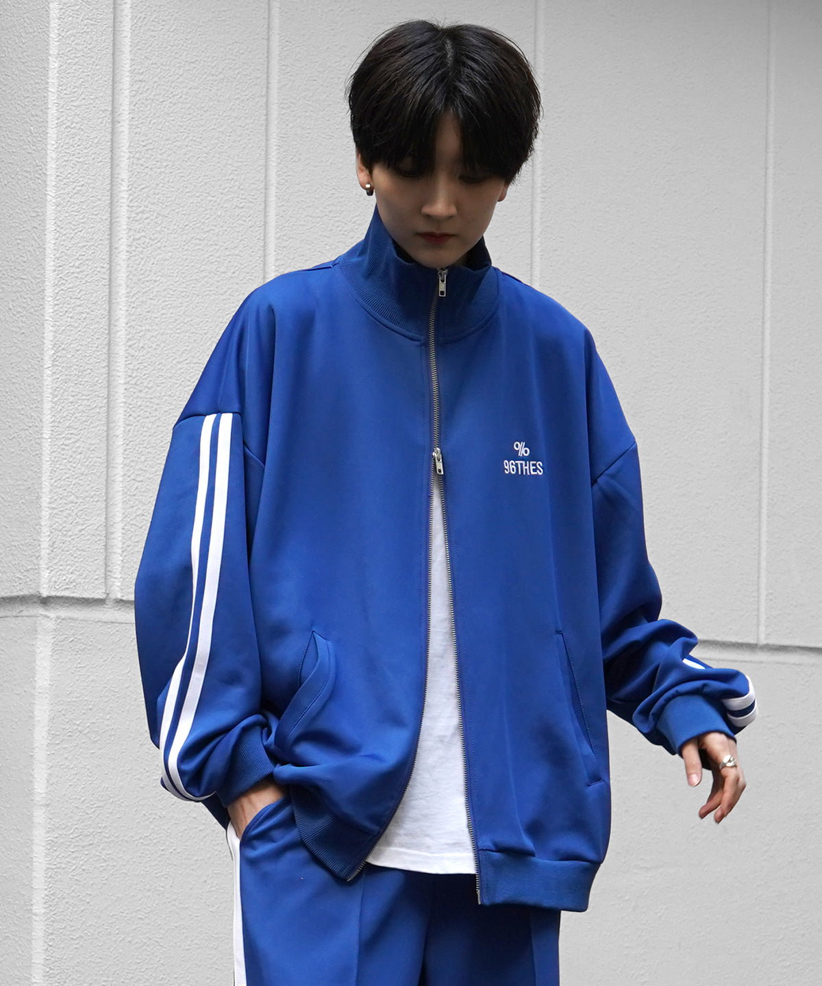 【96thes】韓国ストリート ビッグシルエット ワンポイント刺繍 サイドラインジャージ トラックジャケット
