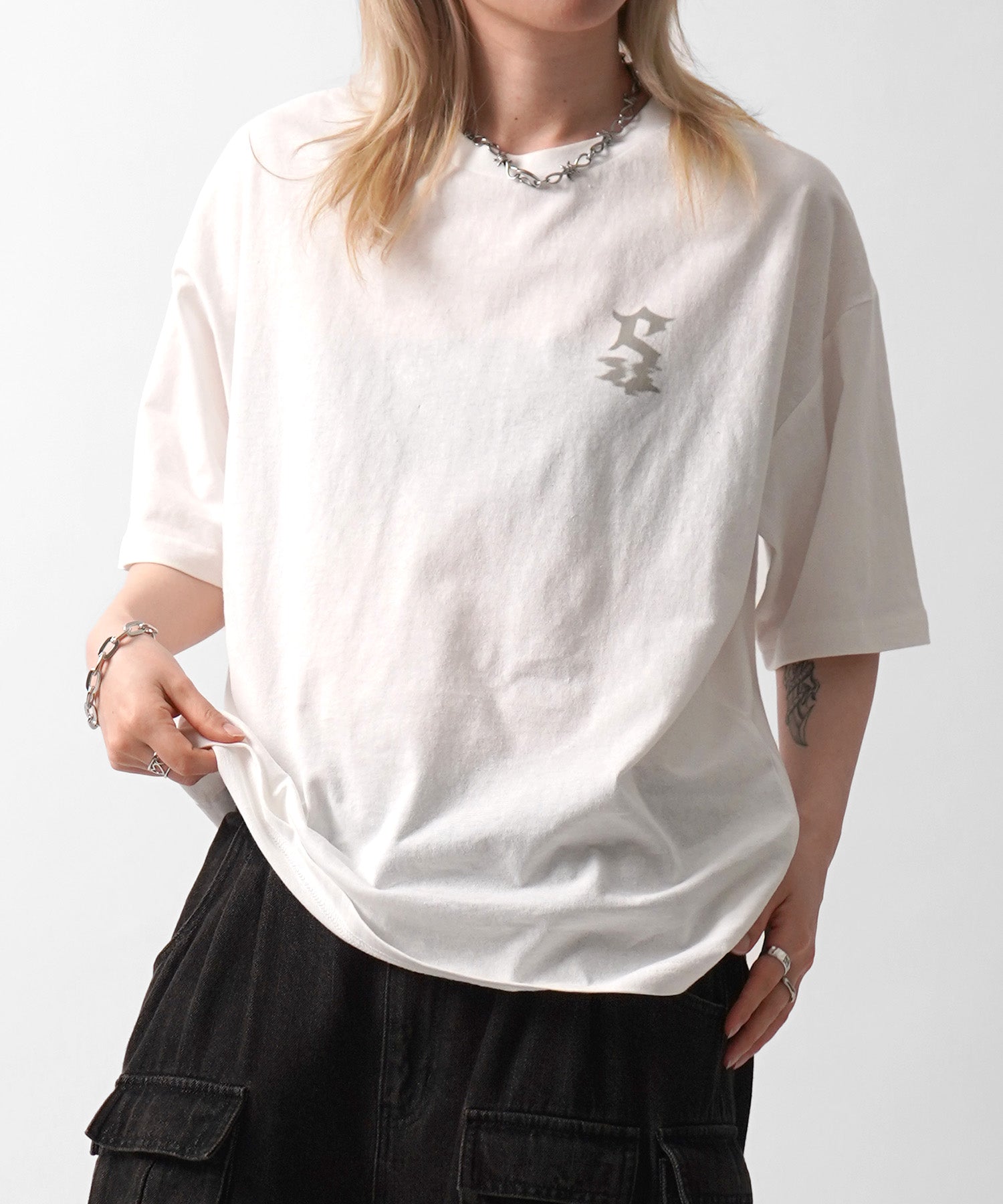 25SS フェードロゴ ボックスシルエット グランジ風 レトロモチーフ バックプリント 半袖Tシャツ
