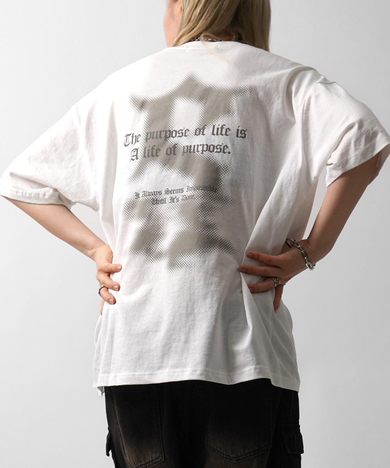 25SS フェードロゴ ボックスシルエット グランジ風 レトロモチーフ バックプリント 半袖Tシャツ
