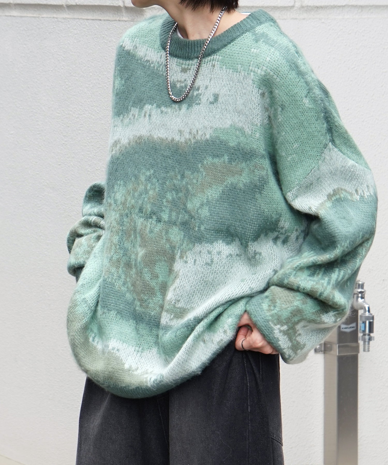 モヘアライク ルーズシルエット グラデーション 煙柄ジャガード シャギープルオーバーニット