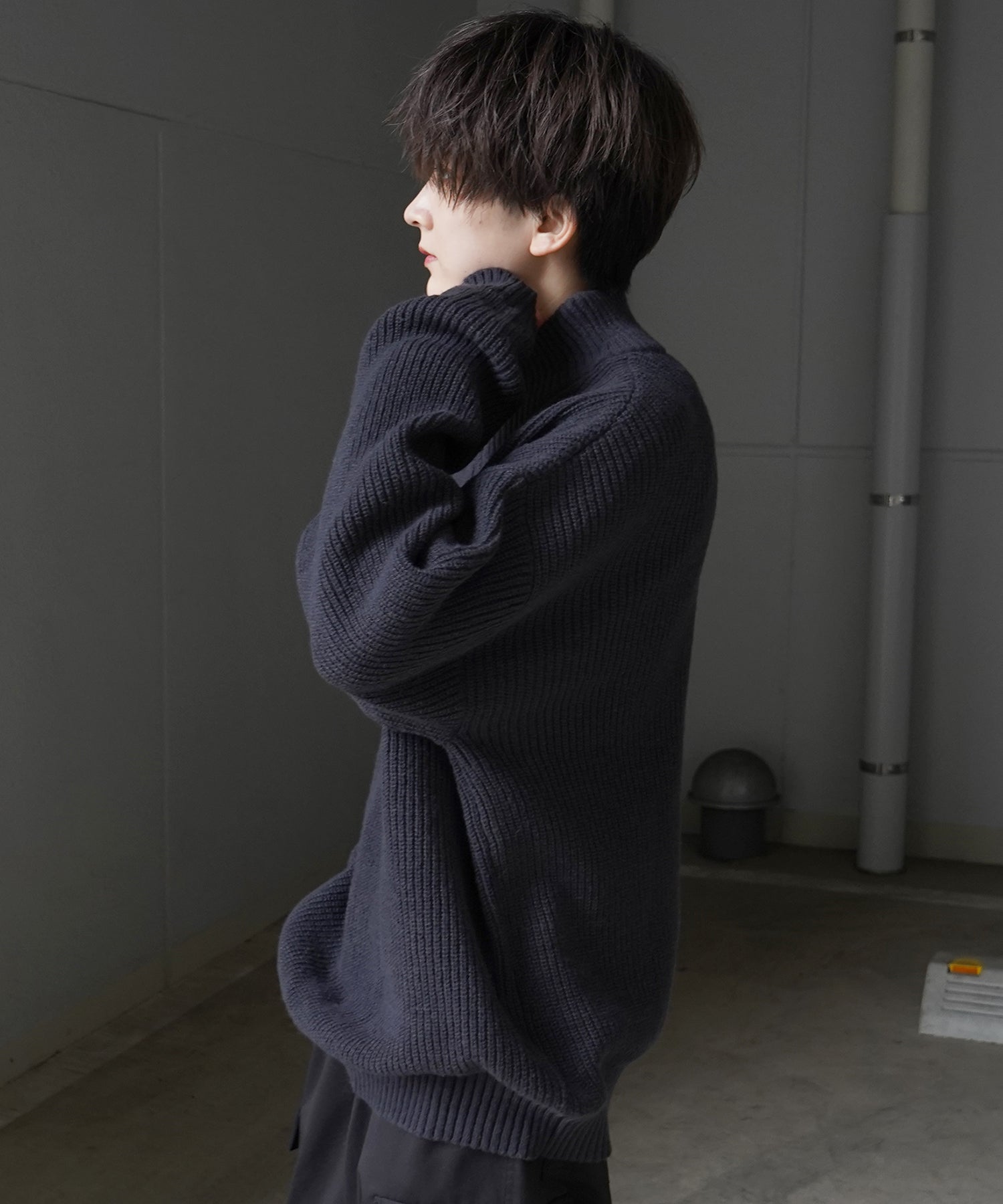 ビッグシルエット 畦編みハーフジッププルオーバーニット