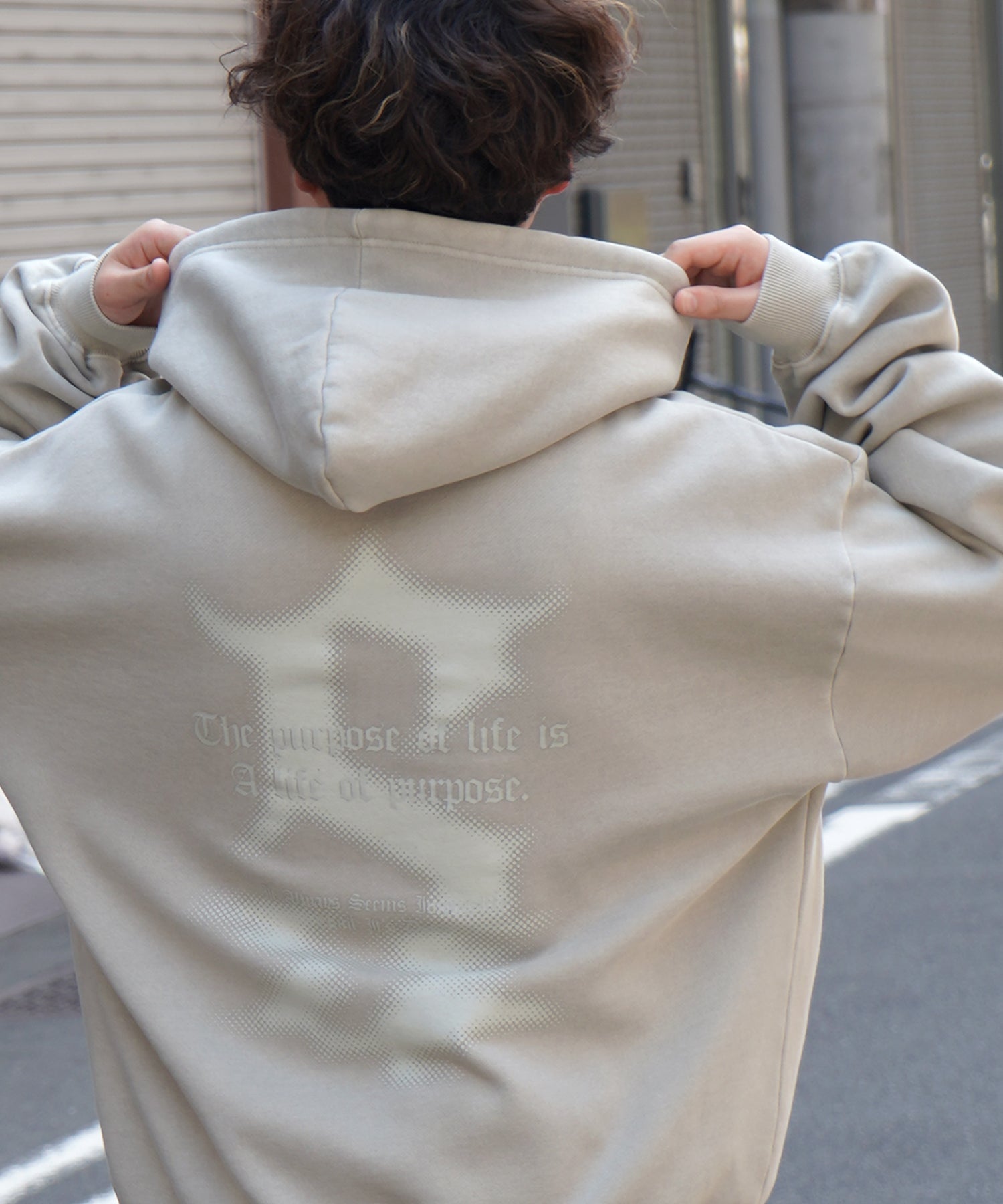 ヴィンテージライク ピグメント加工 ビッグシルエット フェードバックプリント プリントパーカー