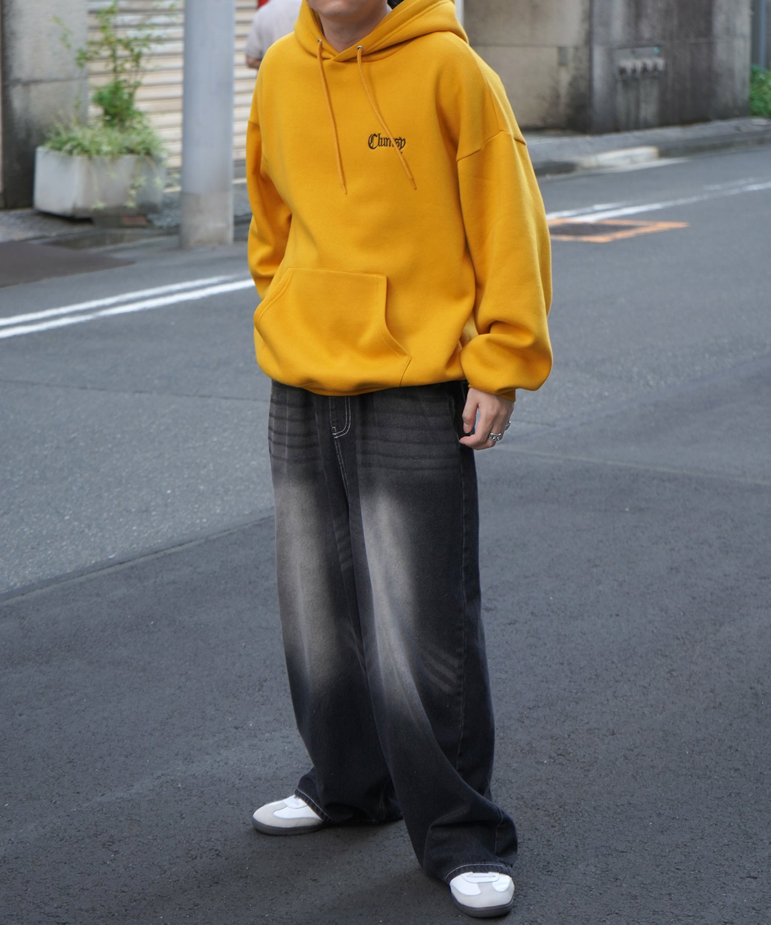 ビッグシルエット フェード8ボール バックプリントパーカー