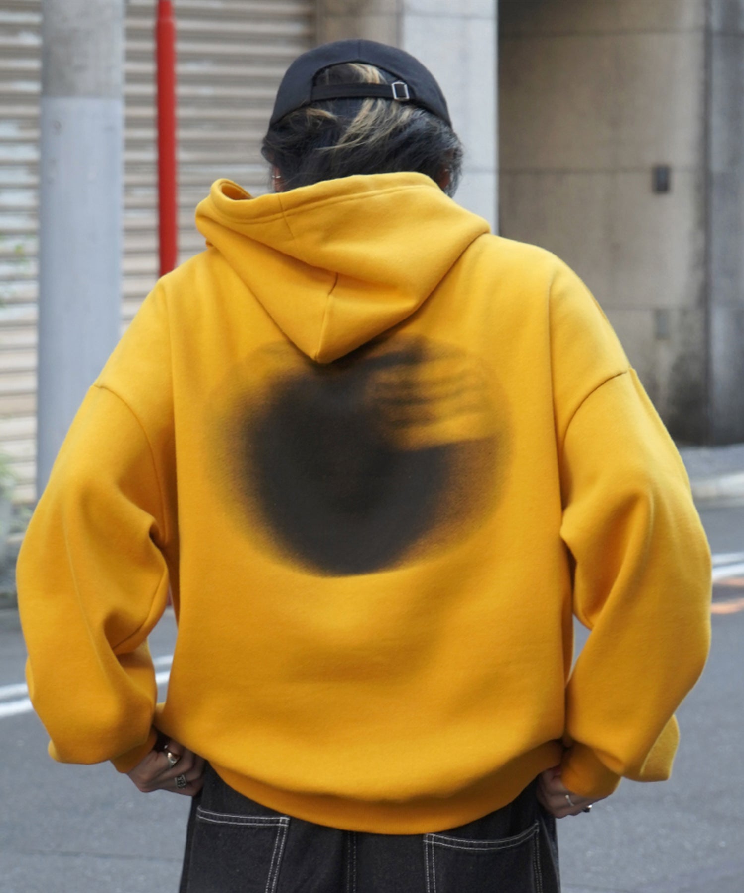 ビッグシルエット フェード8ボール バックプリントパーカー