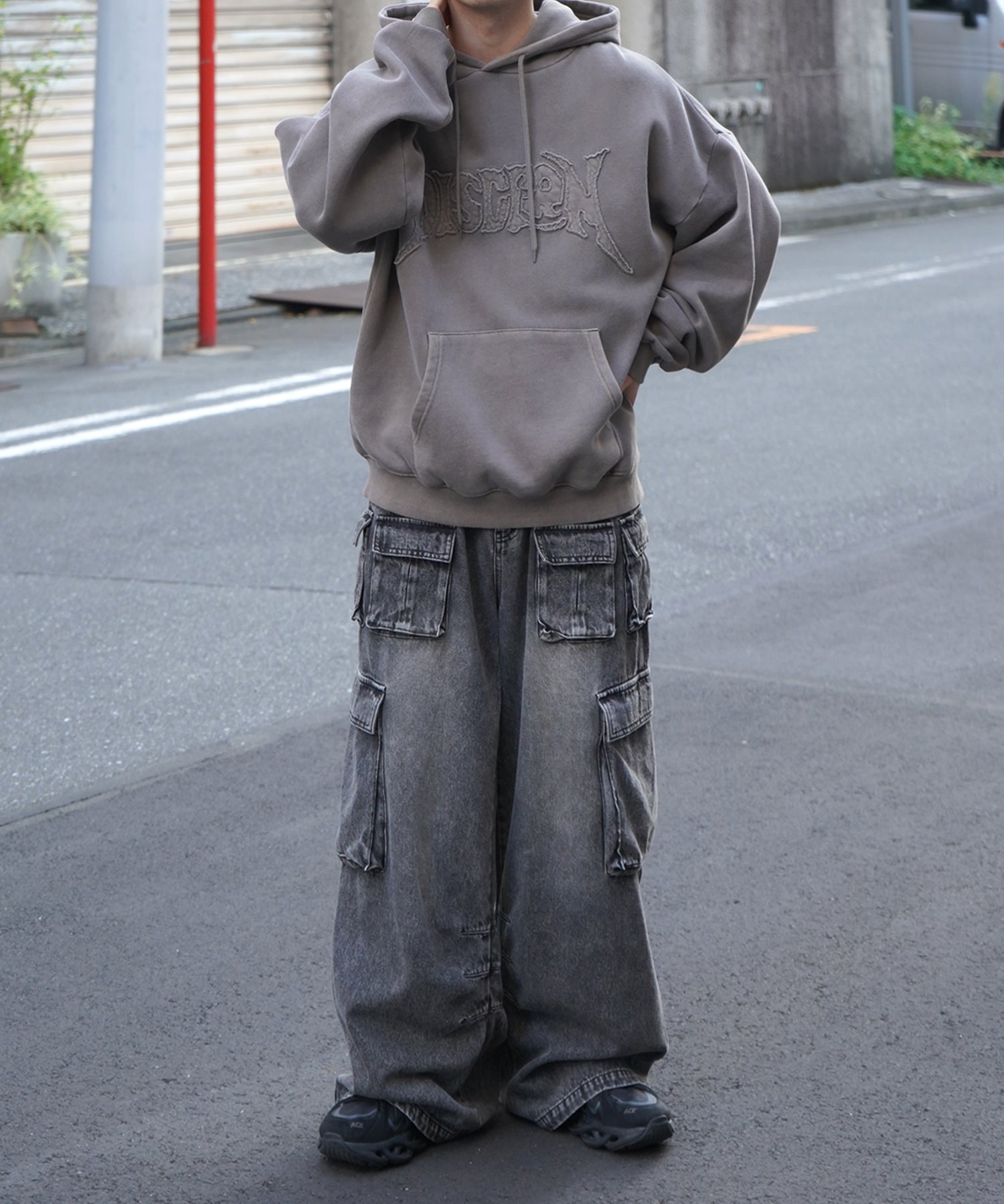 ヴィンテージライク ピグメント加工 ビッグシルエット カットオフフロント刺繍 プリントパーカー