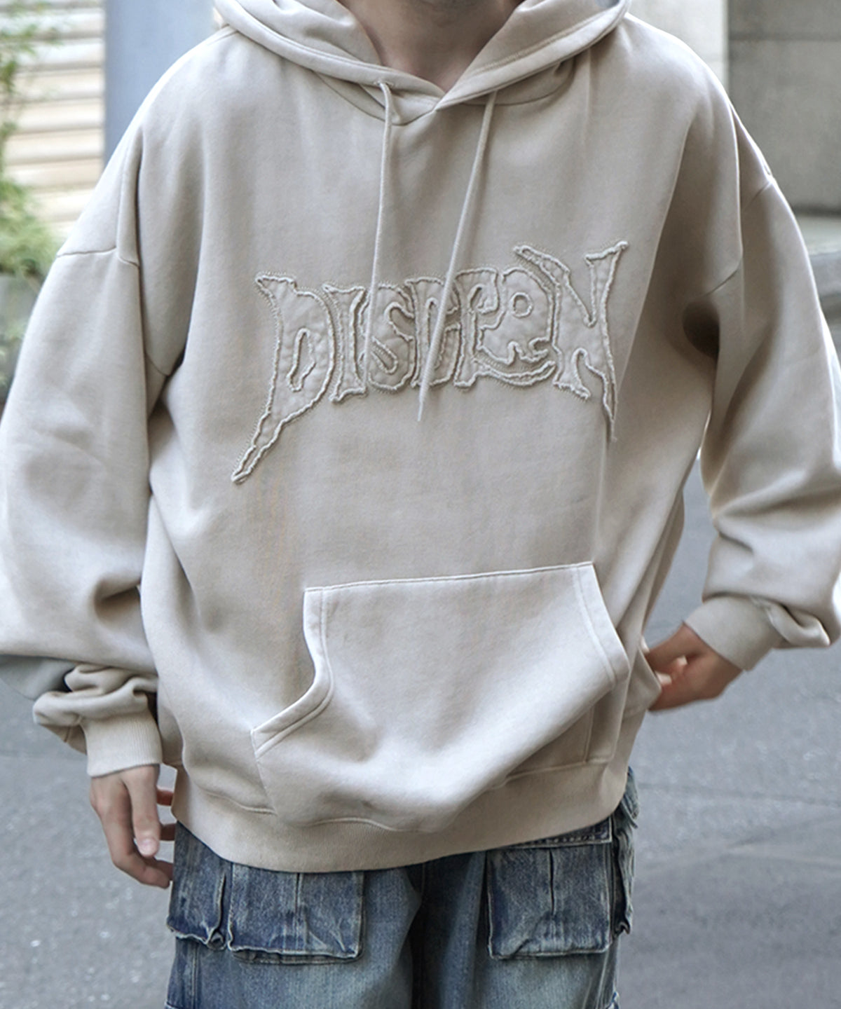 ヴィンテージライク ピグメント加工 ビッグシルエット カットオフフロント刺繍 プリントパーカー