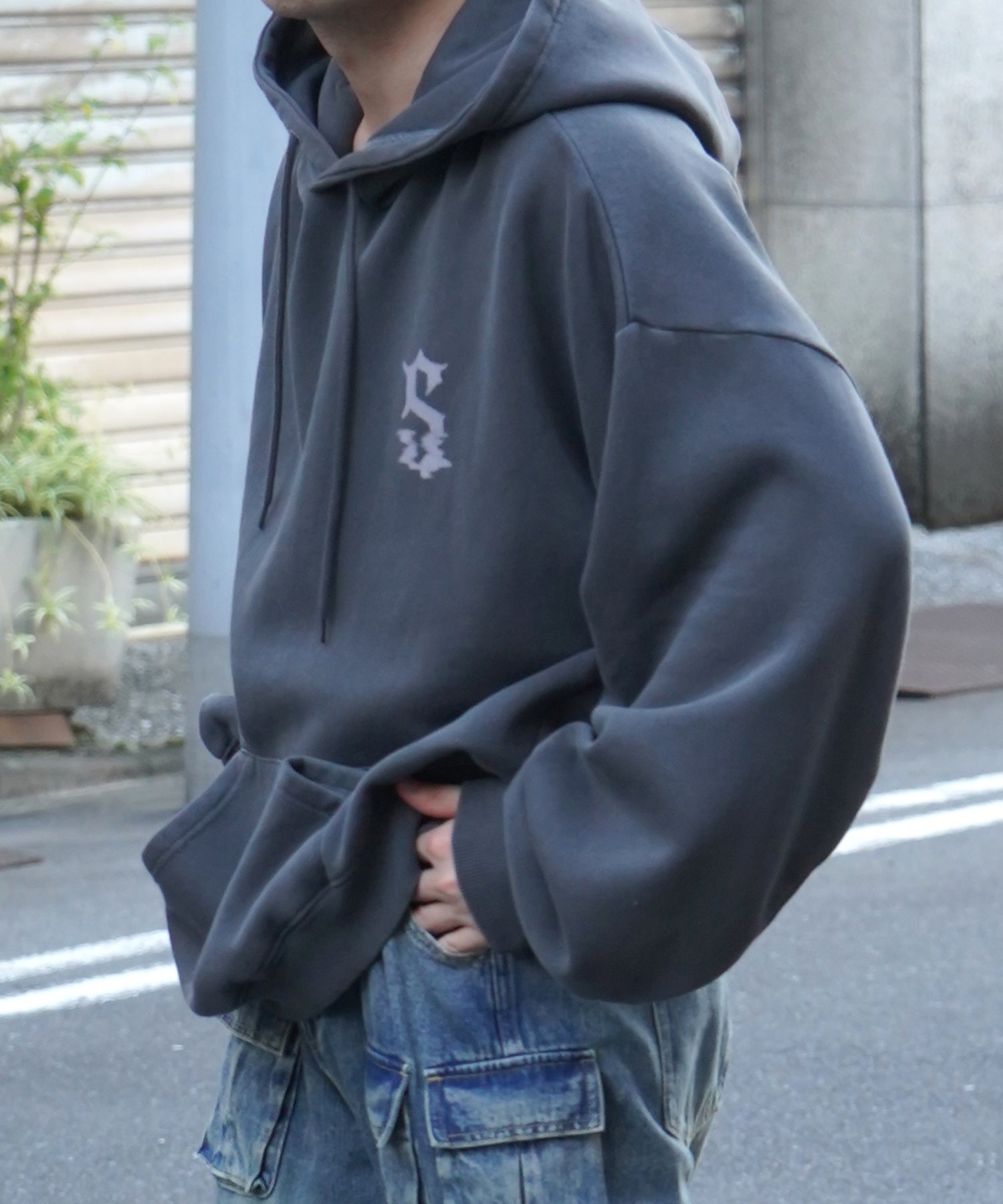 ヴィンテージライク ピグメント加工 ビッグシルエット フェードバックプリント プリントパーカー