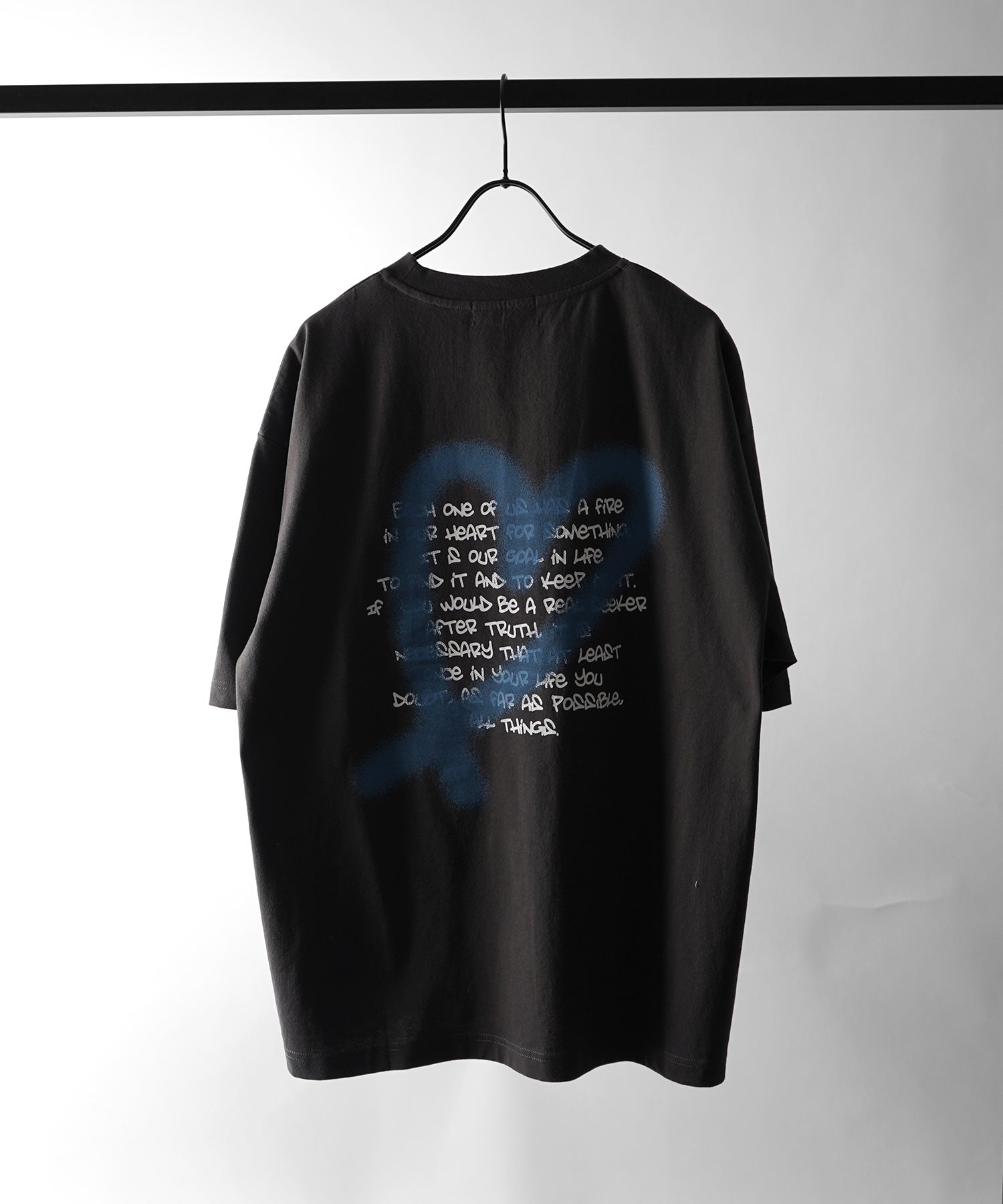 25SS スプレーハート ビッグシルエット バックプリント 半袖Tシャツ ワンポイント