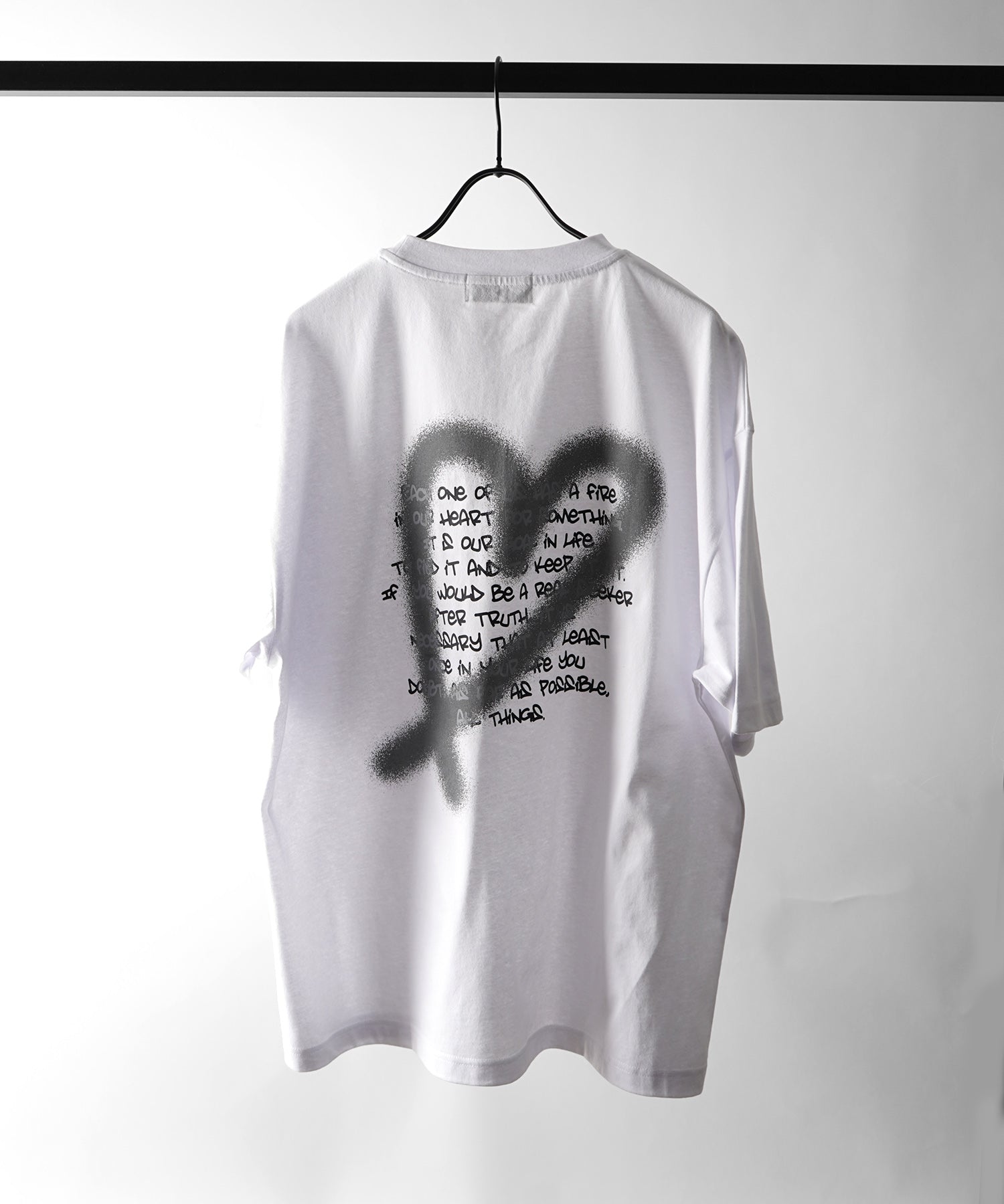 25SS スプレーハート ビッグシルエット バックプリント 半袖Tシャツ ワンポイント