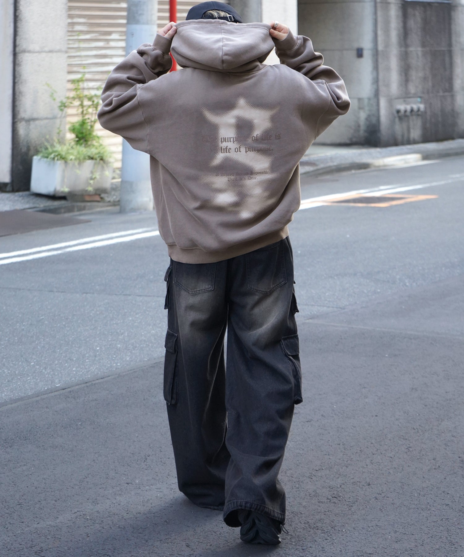 ヴィンテージライク ピグメント加工 ビッグシルエット フェードバックプリント プリントパーカー