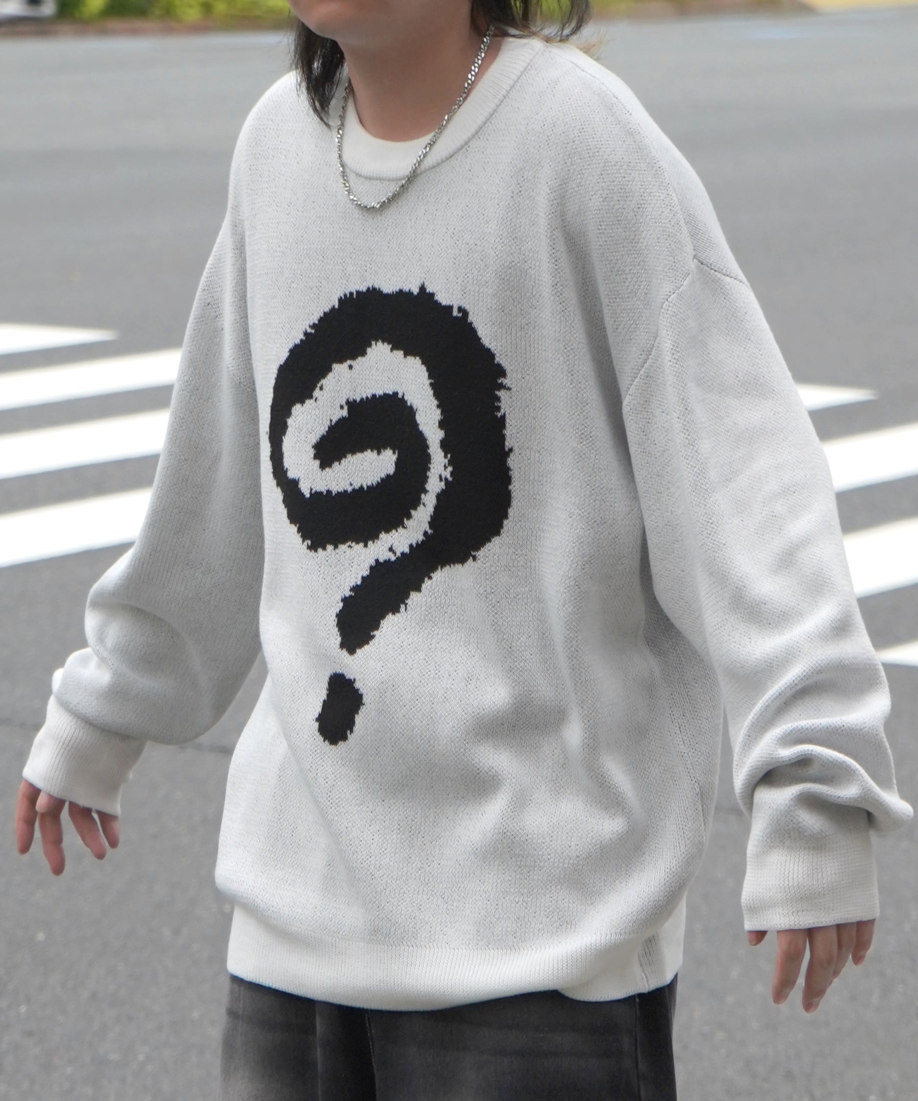 モヘアライク 8ボール / ダイス / スカル グラフィックジャガード ビッグシルエット プルオーバーソフトタッチシャギーニット