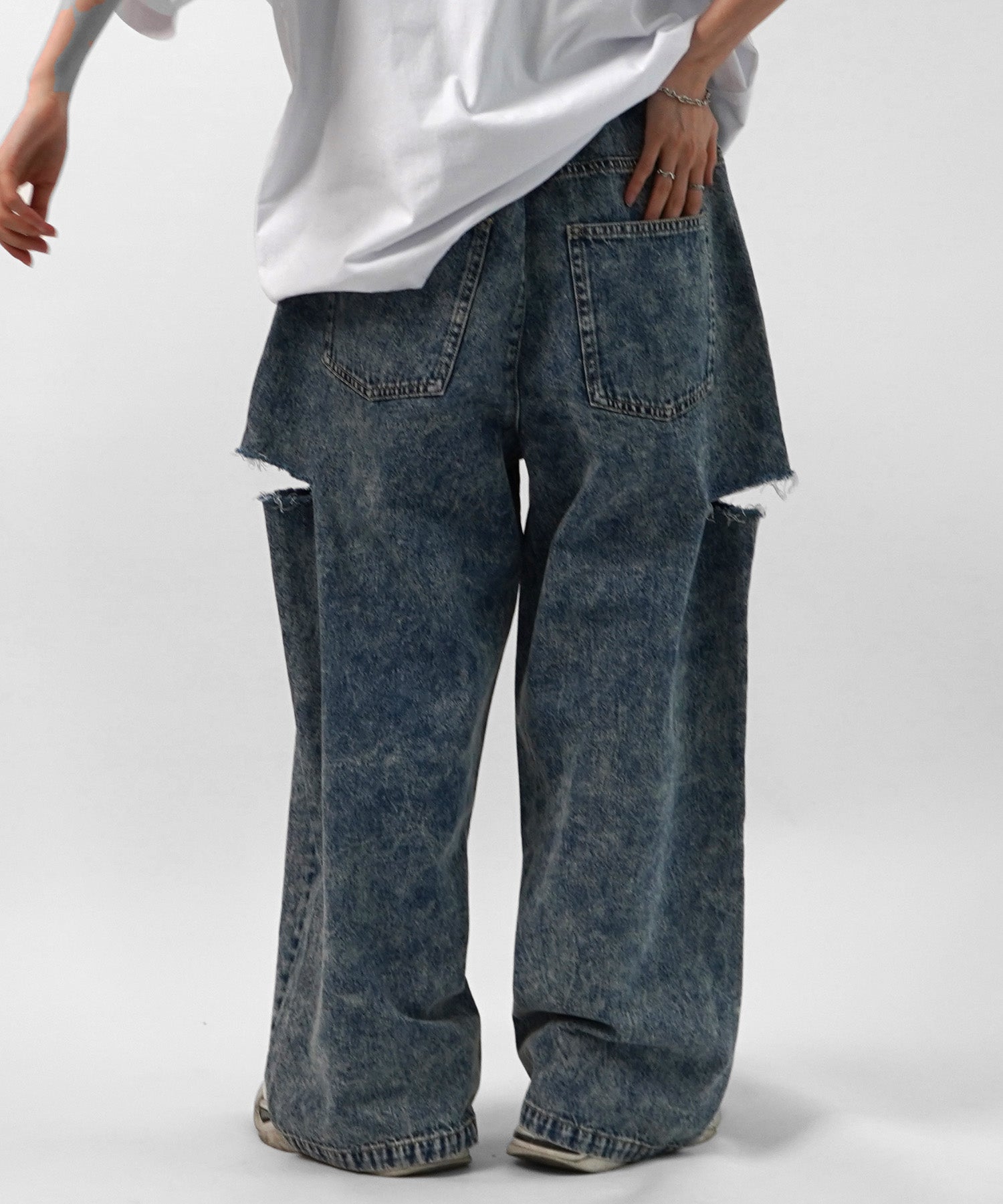 25SS【96thes】サイドカットオフ ワイドルーズデニムパンツ