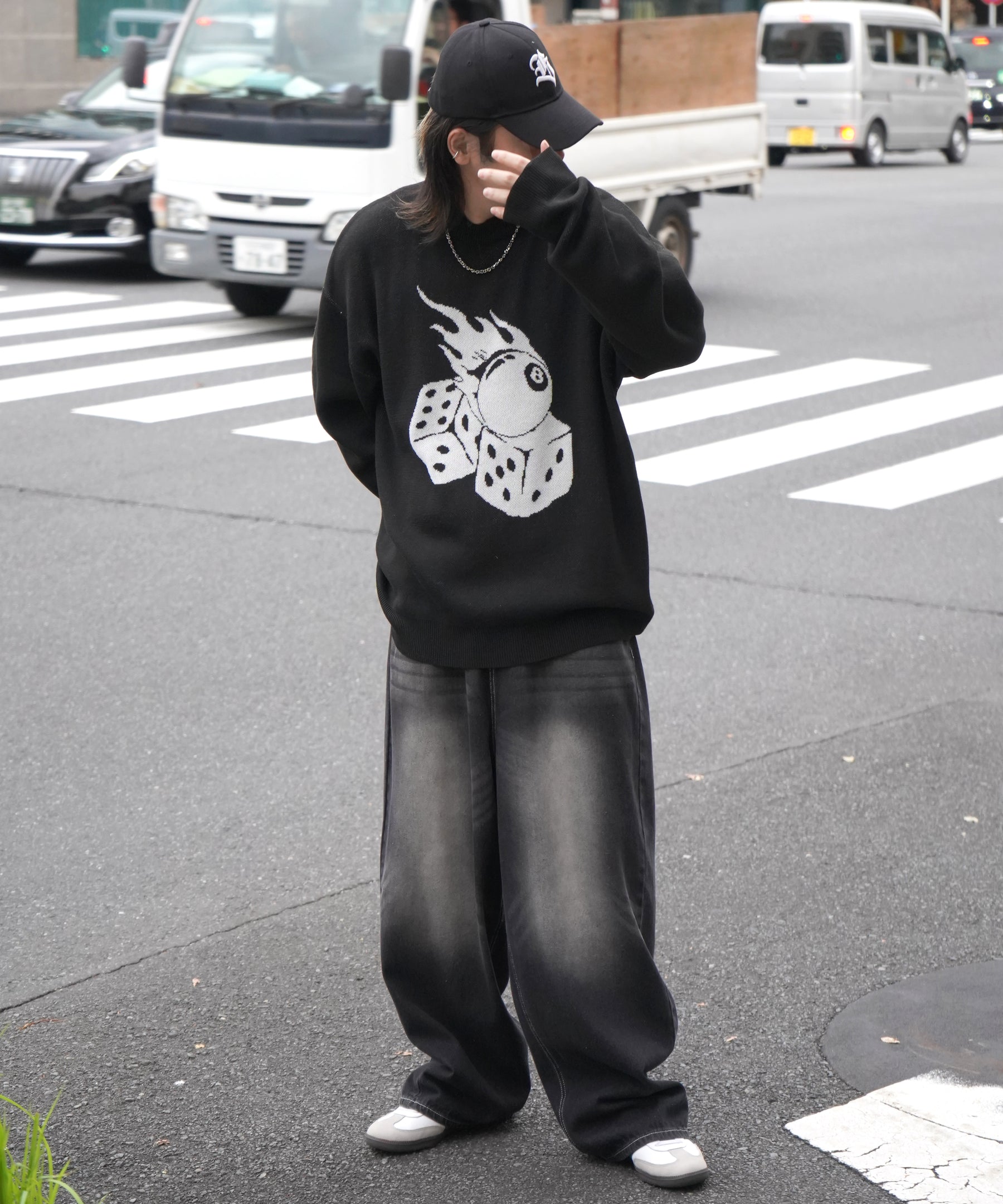 モヘアライク 8ボール / ダイス / スカル グラフィックジャガード ビッグシルエット プルオーバーソフトタッチシャギーニット