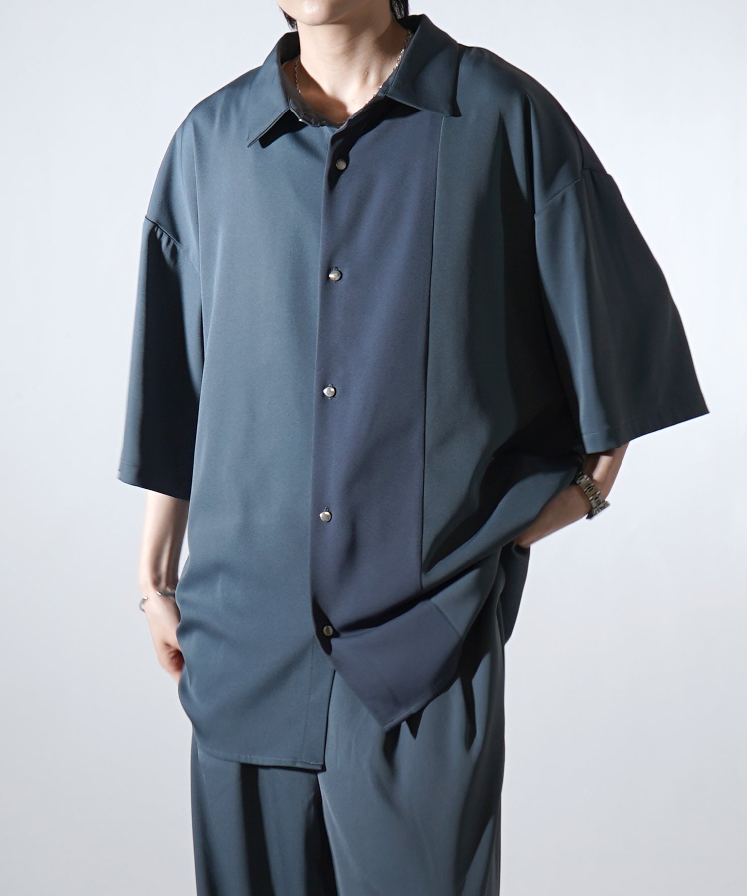 25SS ドレープとろみ アシンメトリー ビッグシルエット半袖シャツ