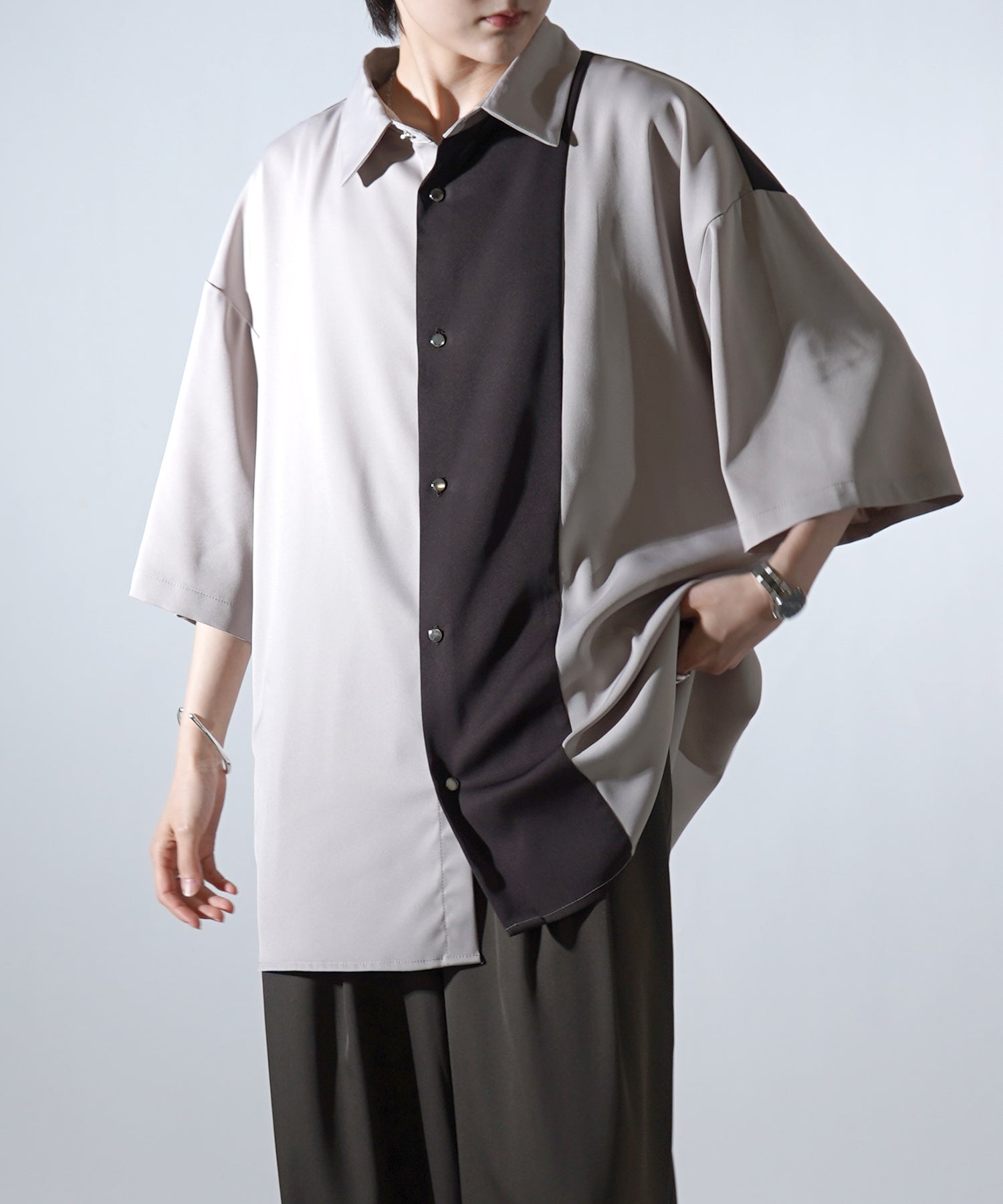 25SS ドレープとろみ アシンメトリー ビッグシルエット半袖シャツ