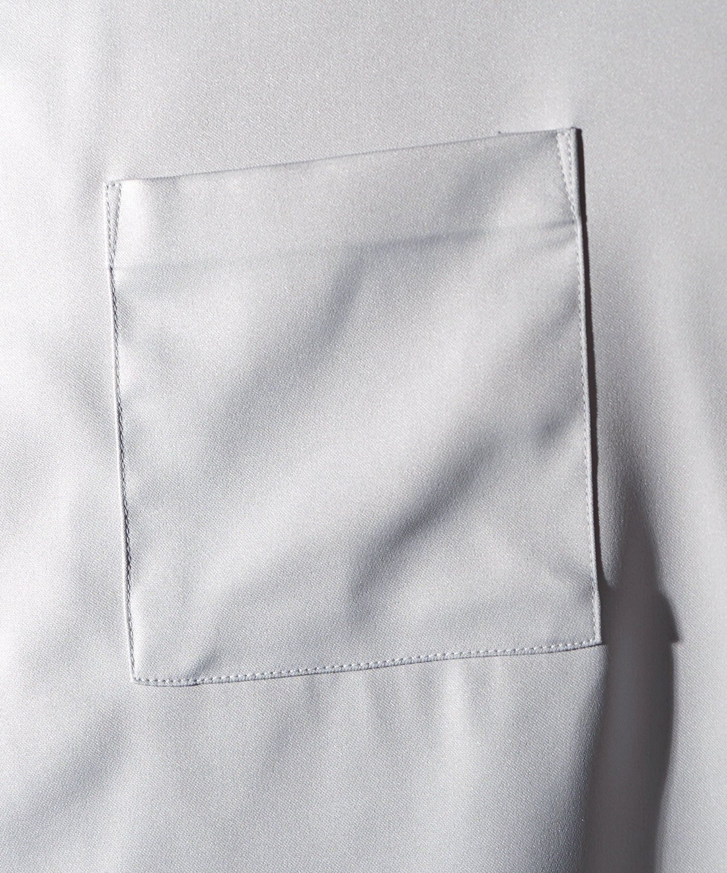 ビッグシルエット メタルボタン ドレープとろみ オープンカラー半袖シャツ