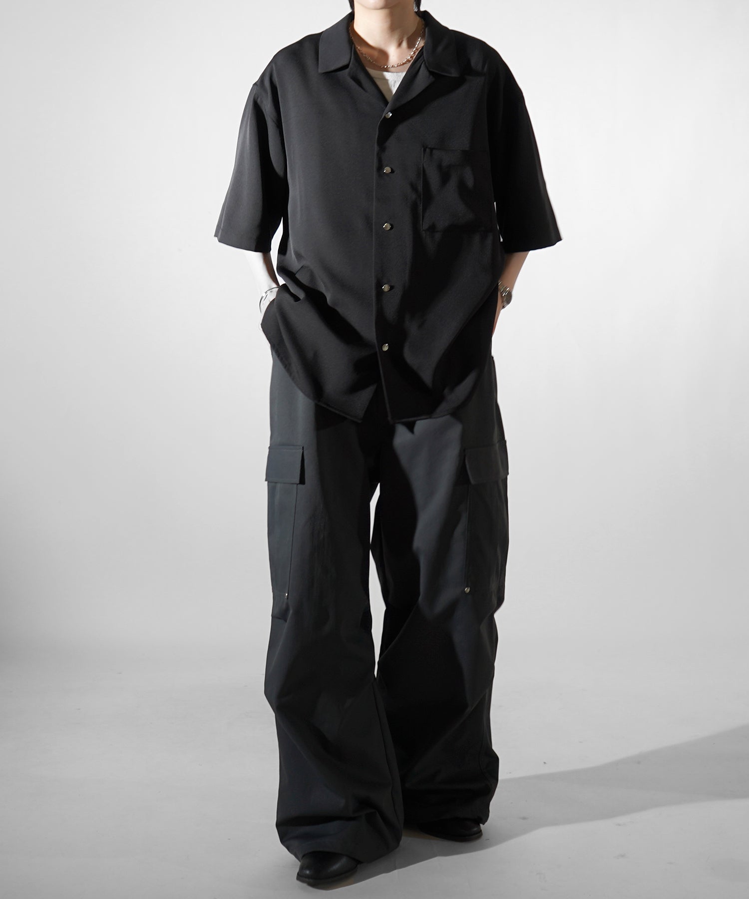 ビッグシルエット メタルボタン ドレープとろみ オープンカラー半袖シャツ