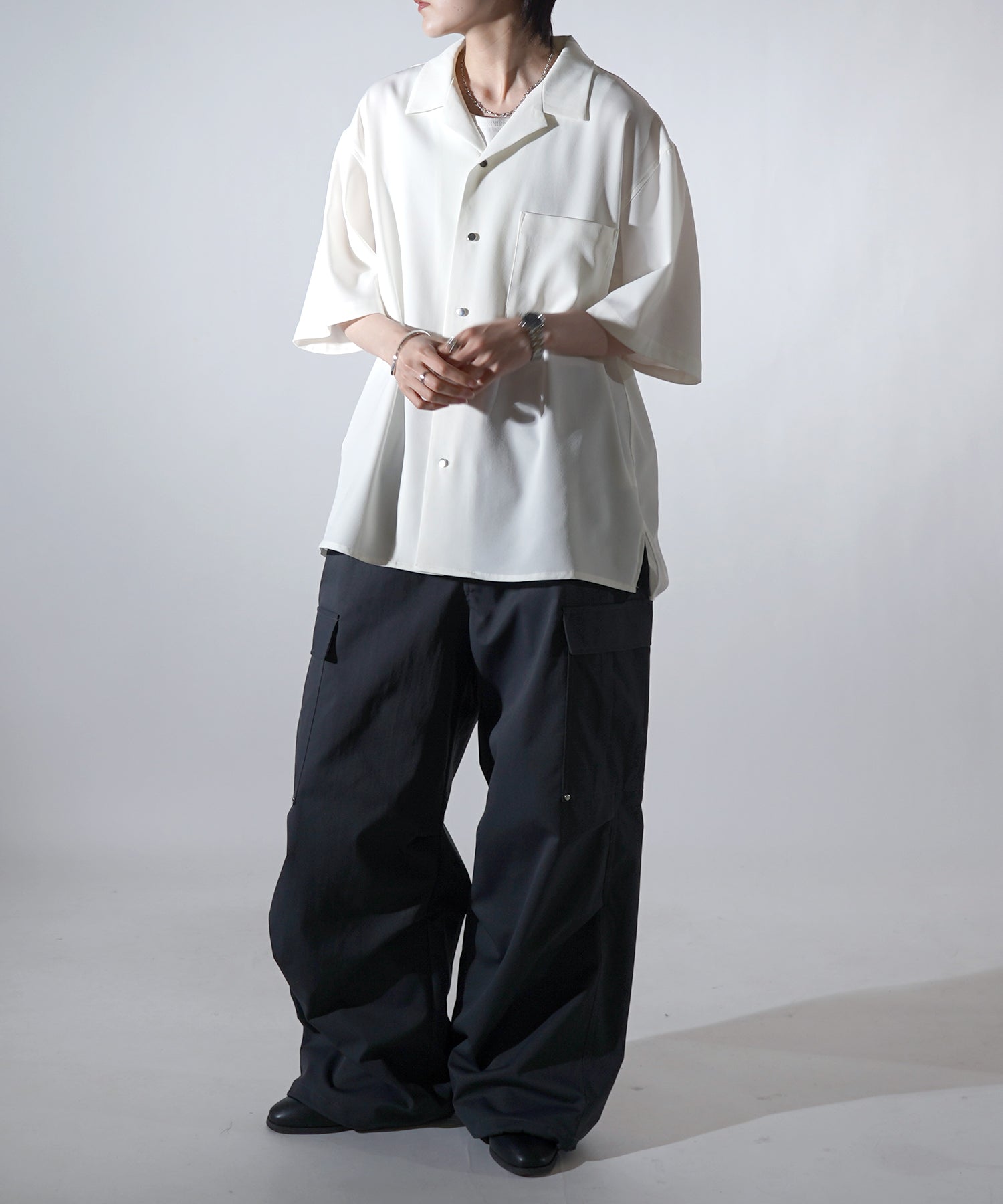 ビッグシルエット メタルボタン ドレープとろみ オープンカラー半袖シャツ