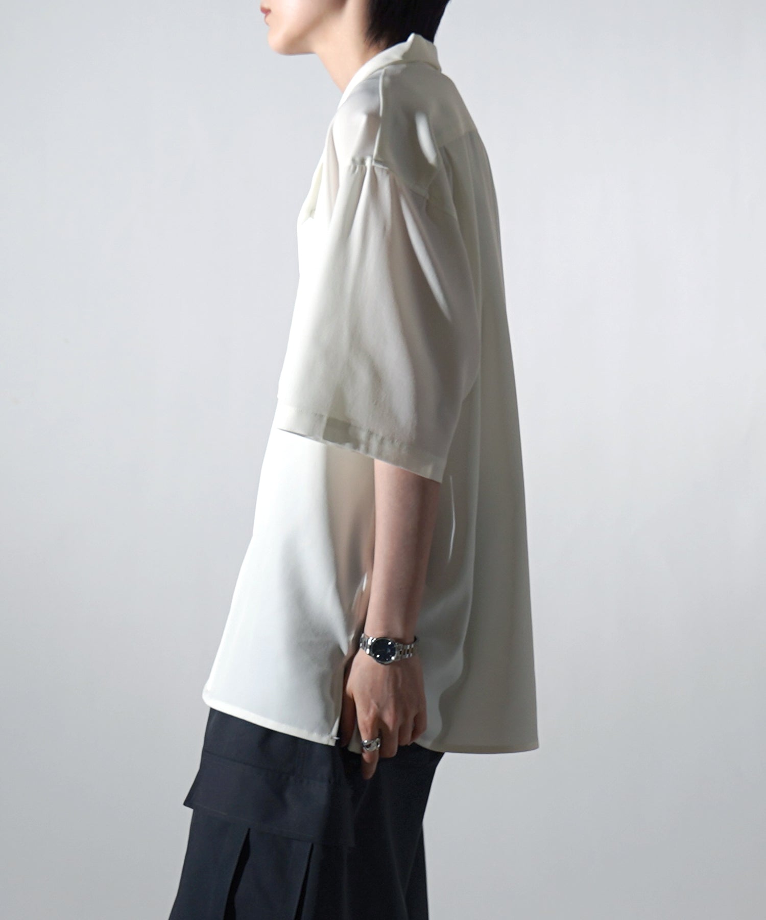 ビッグシルエット メタルボタン ドレープとろみ オープンカラー半袖シャツ