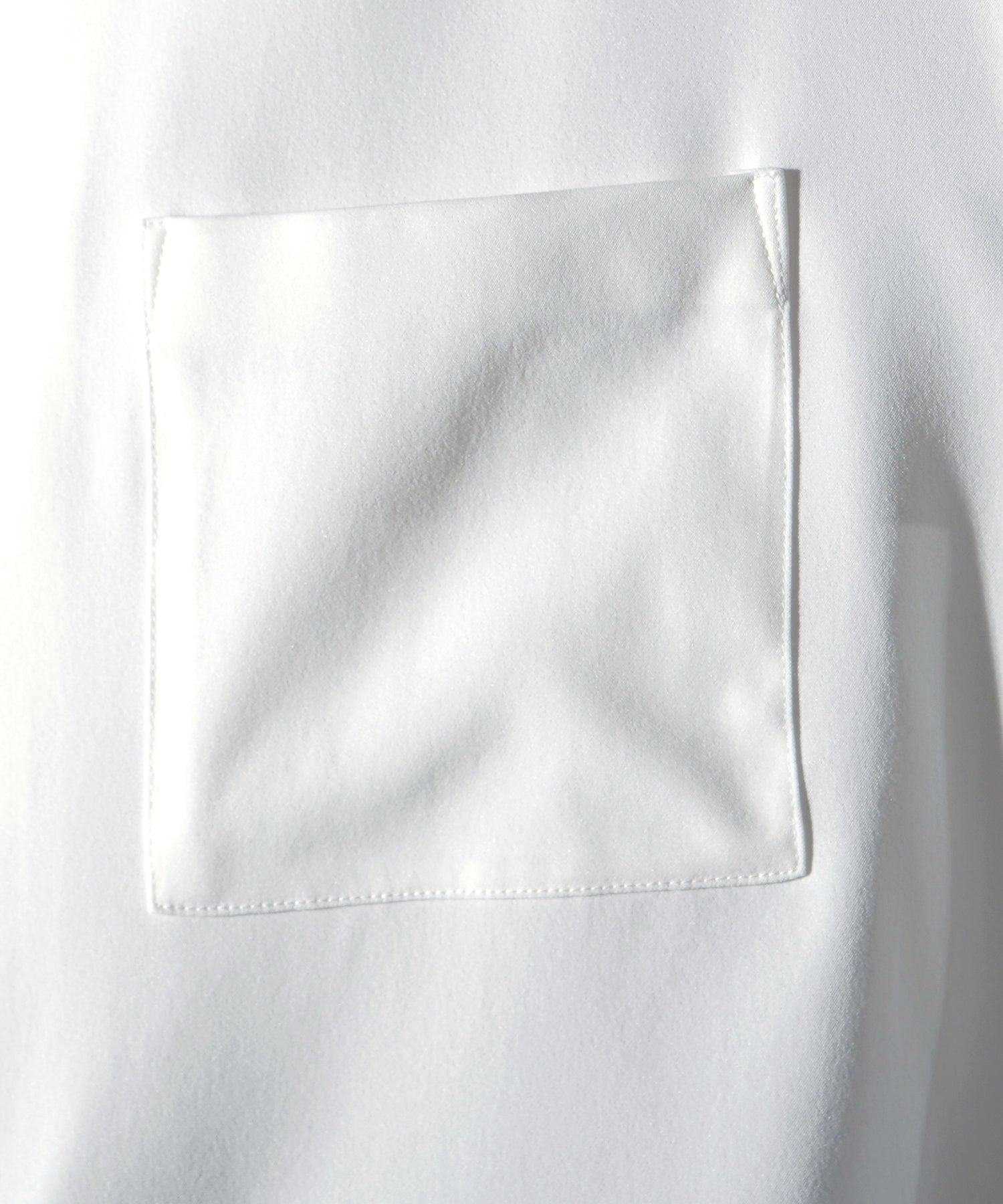 ビッグシルエット メタルボタン ドレープとろみ オープンカラー半袖シャツ