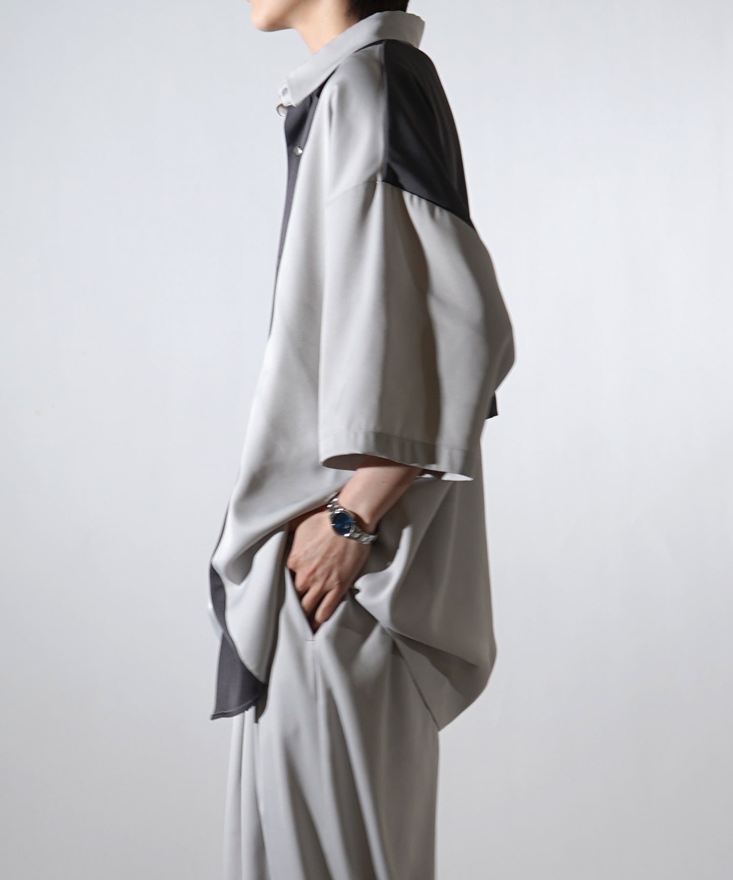 25SS ドレープとろみ アシンメトリー ビッグシルエット半袖シャツ