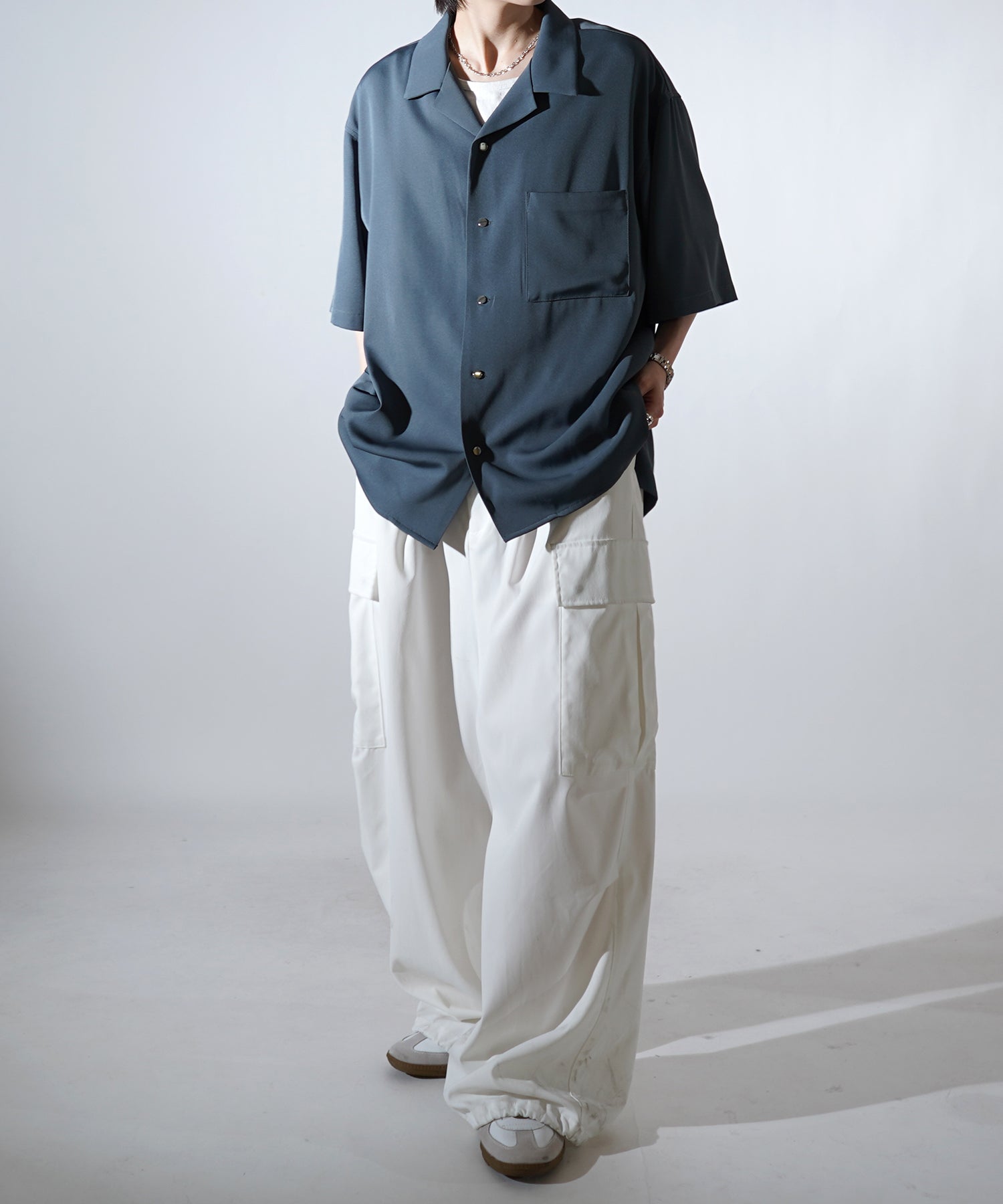 ビッグシルエット メタルボタン ドレープとろみ オープンカラー半袖シャツ