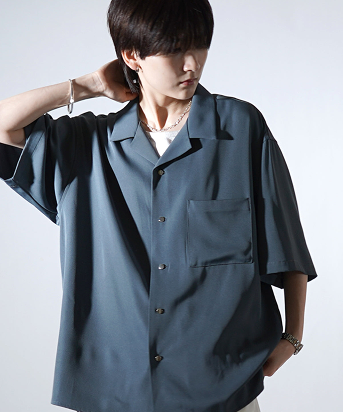 ビッグシルエット メタルボタン ドレープとろみ オープンカラー半袖シャツ