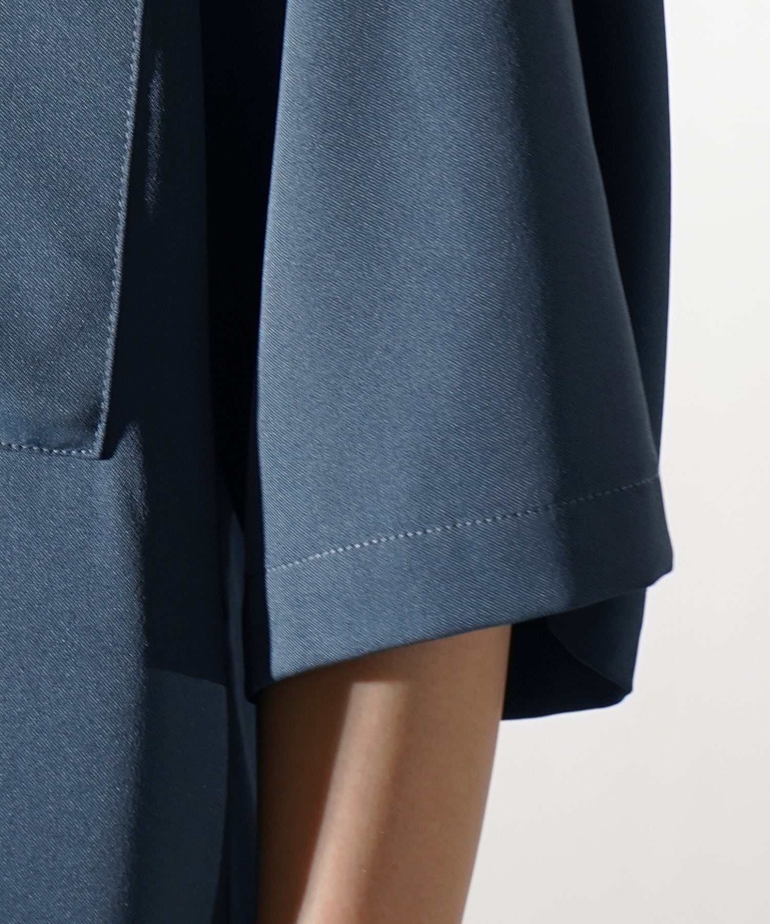 ビッグシルエット メタルボタン ドレープとろみ オープンカラー半袖シャツ