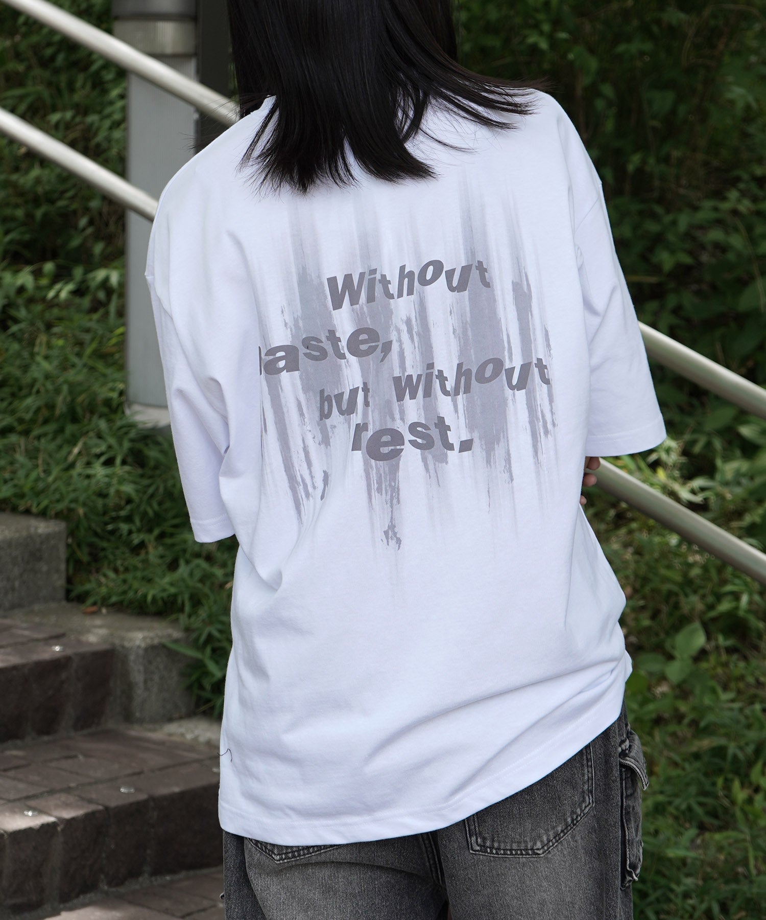 25SS ビッグシルエット プレーティング グラフィック プリント 半袖Tシャツ