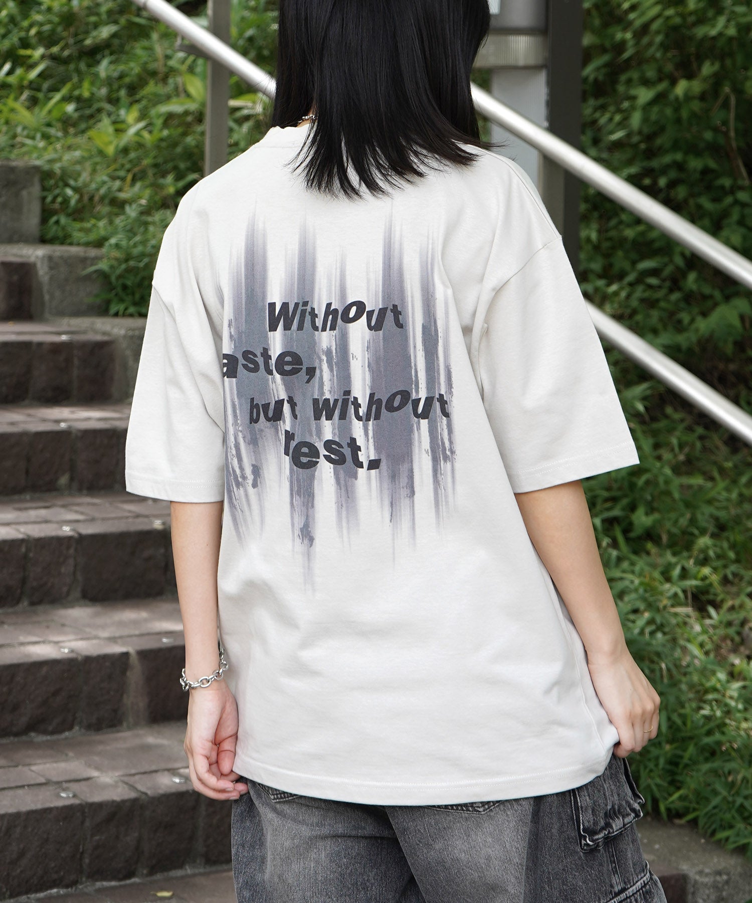 25SS ビッグシルエット プレーティング グラフィック プリント 半袖Tシャツ