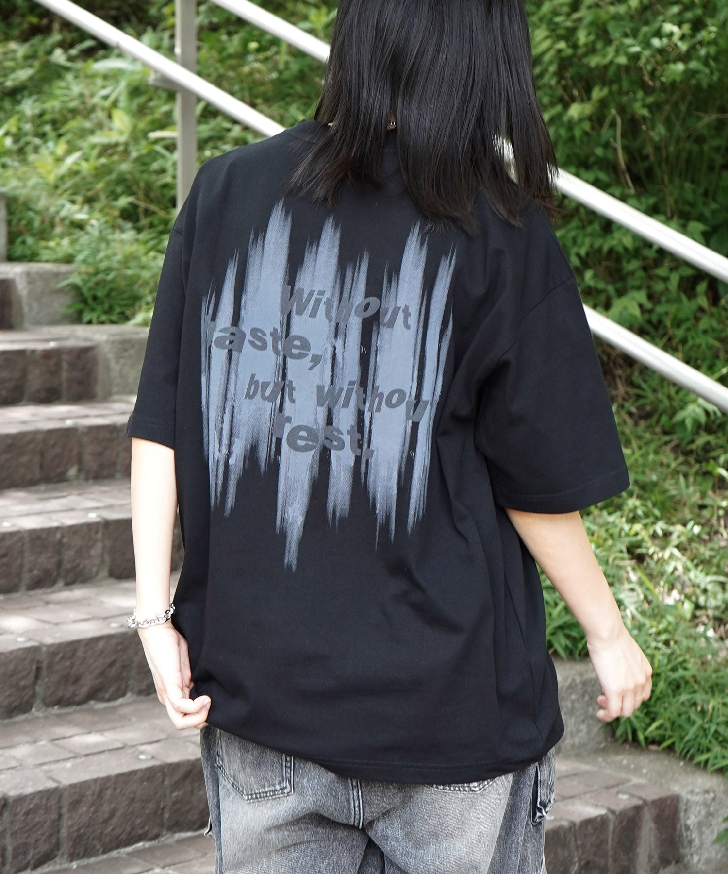 25SS ビッグシルエット プレーティング グラフィック プリント 半袖Tシャツ