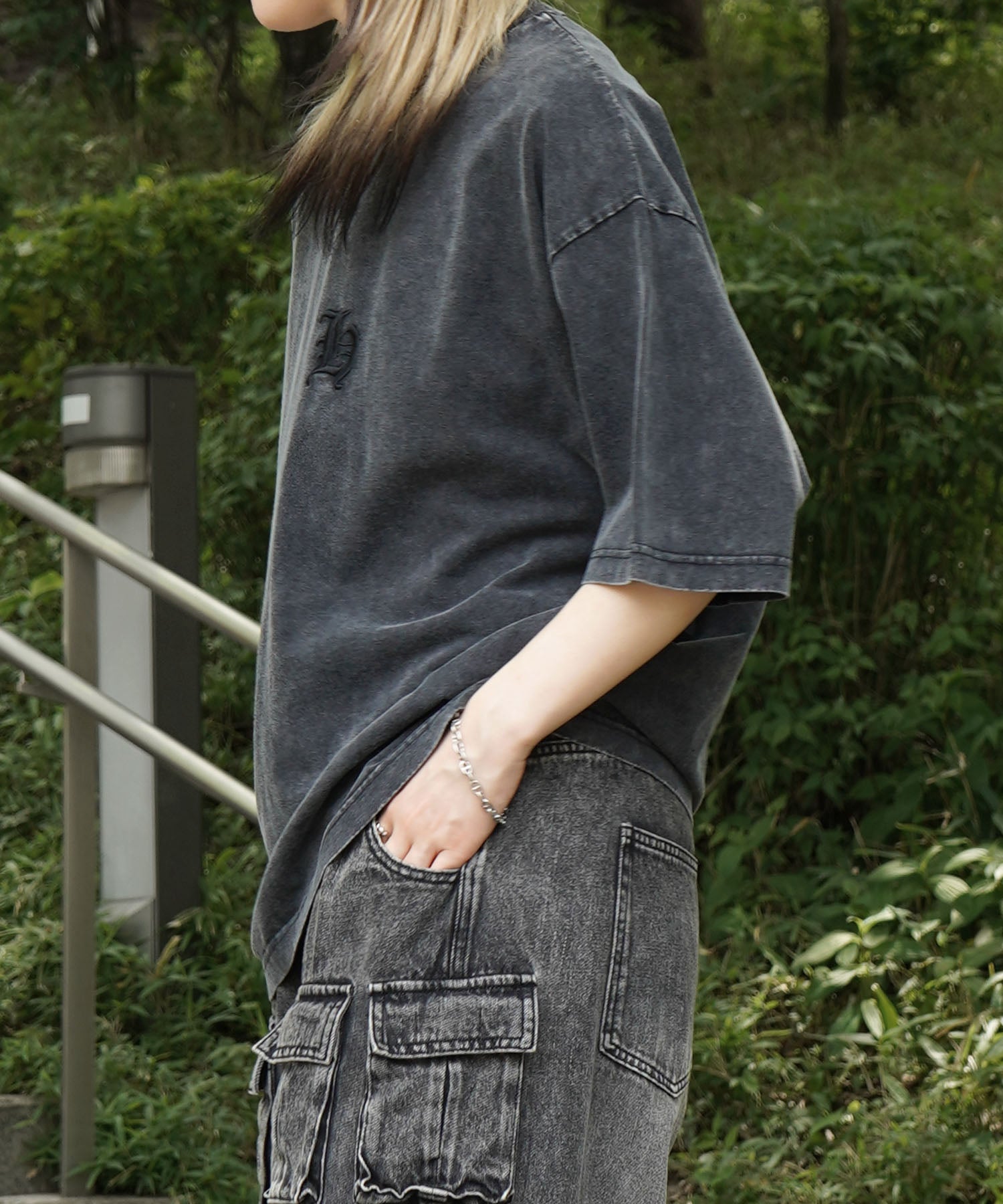 25SS ハードウォッシュ加工 ワンポイント刺繍 ボックスシルエット 半袖Tシャツ