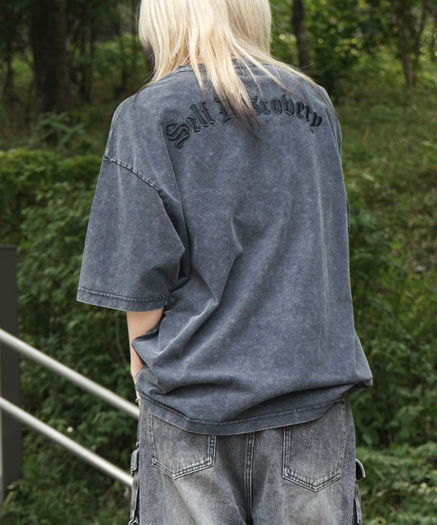 25SS ハードウォッシュ加工 ワンポイント刺繍 ボックスシルエット 半袖Tシャツ