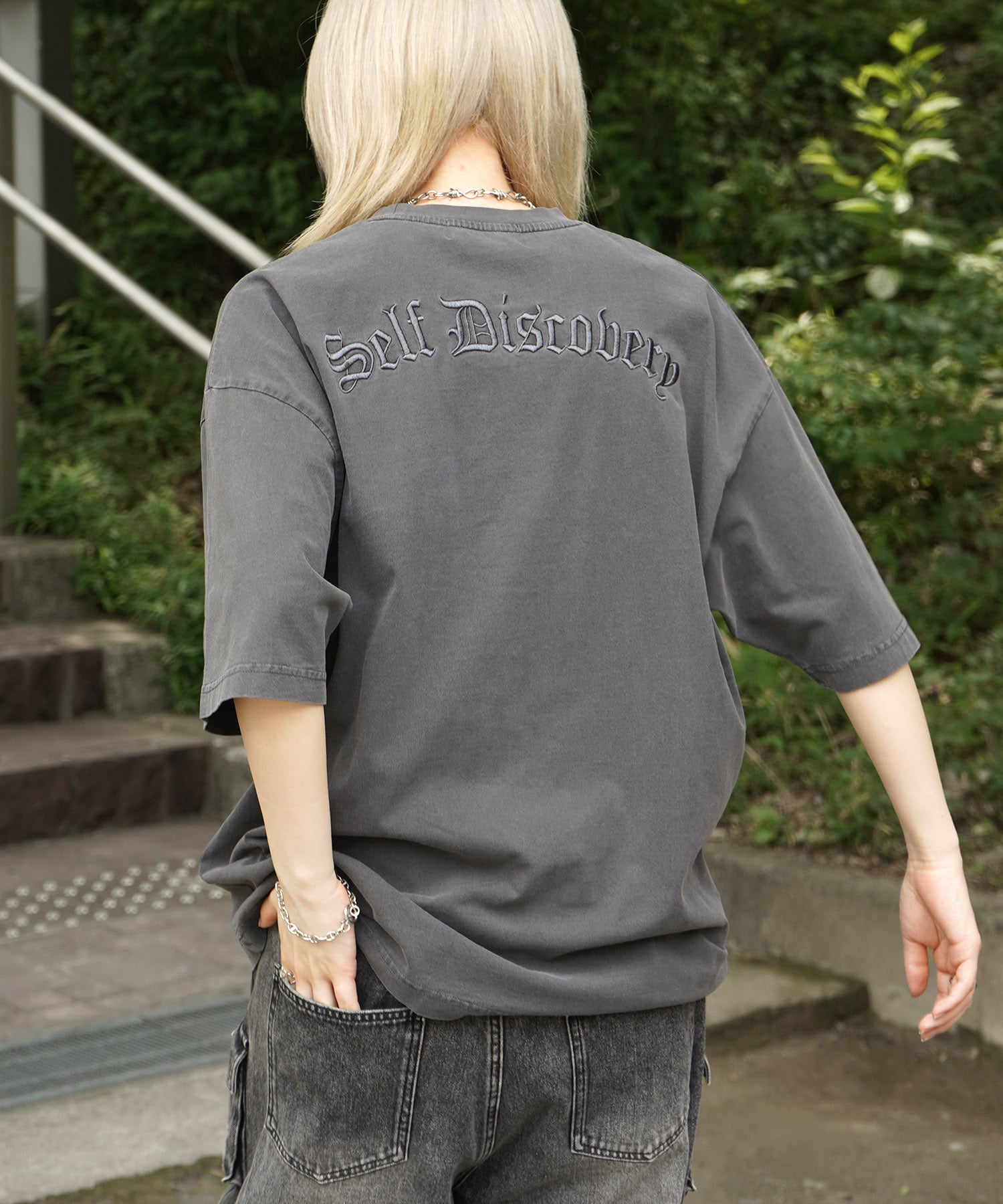 25SS ハードウォッシュ加工 ワンポイント刺繍 ボックスシルエット 半袖Tシャツ