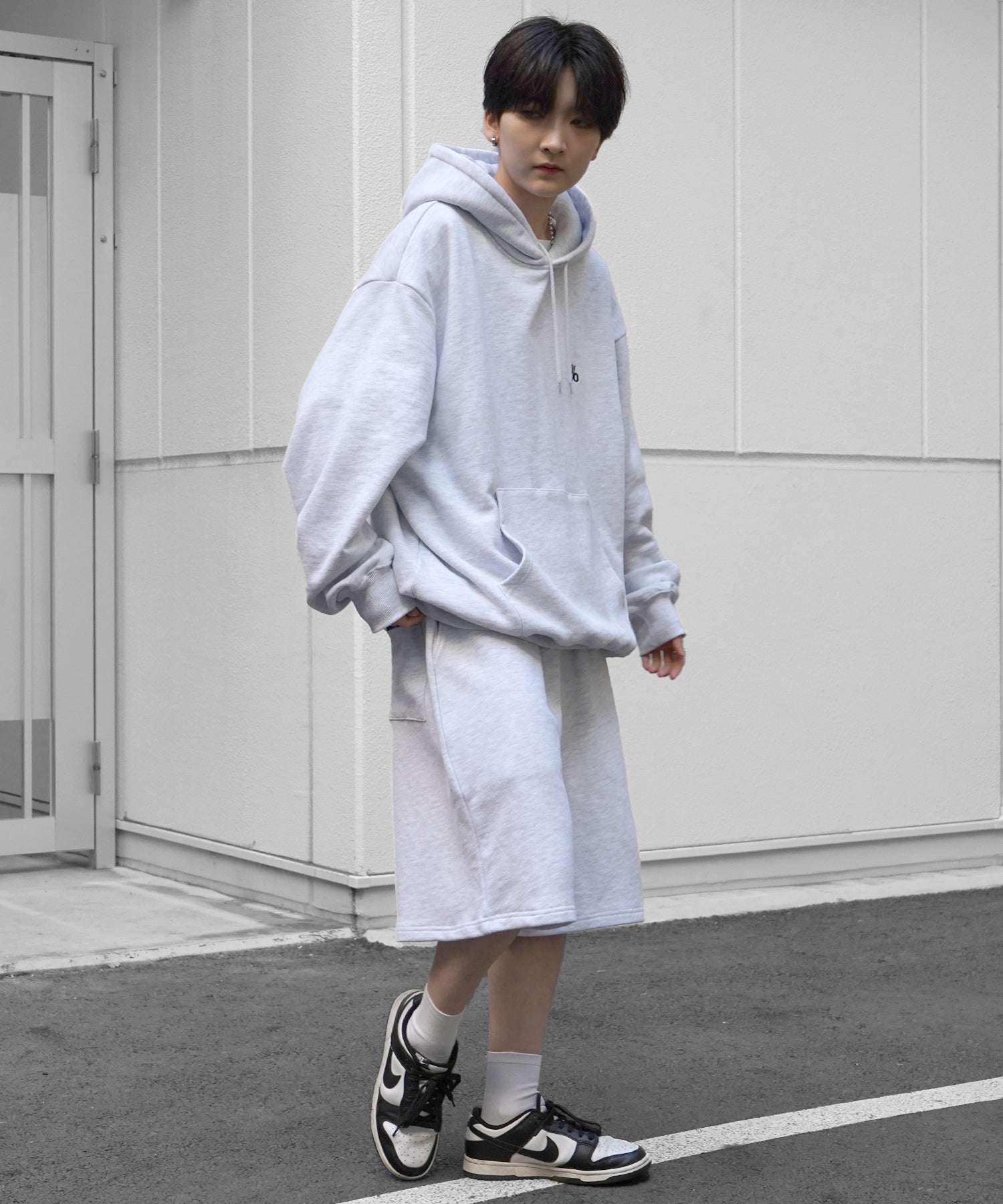 【96thes】韓国ストリート ワンポイントロゴ刺繍 スウェット ハーフパンツ ユニセックス 25SS