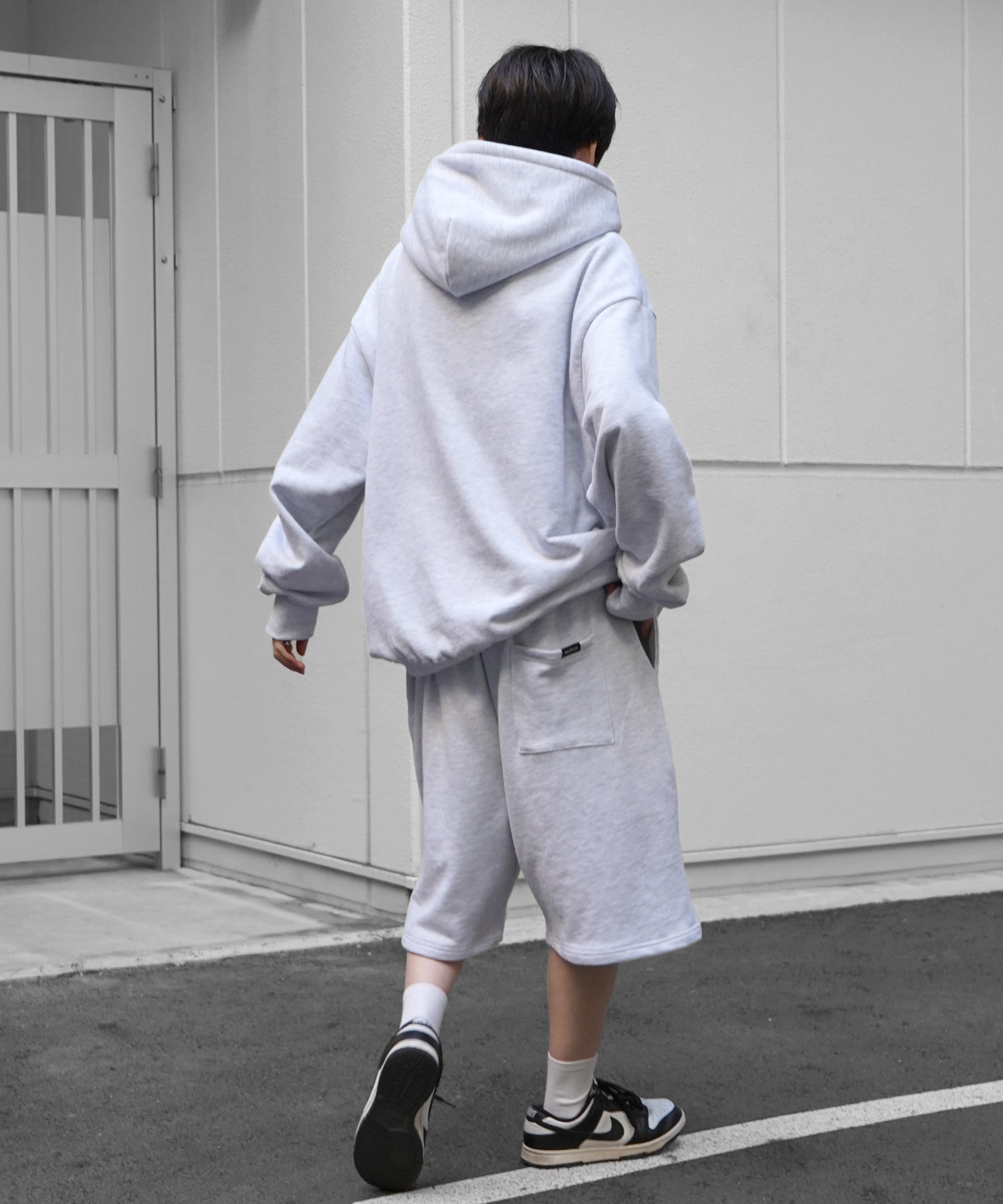 【96thes】韓国ストリート ワンポイントロゴ刺繍 スウェット ハーフパンツ ユニセックス 25SS