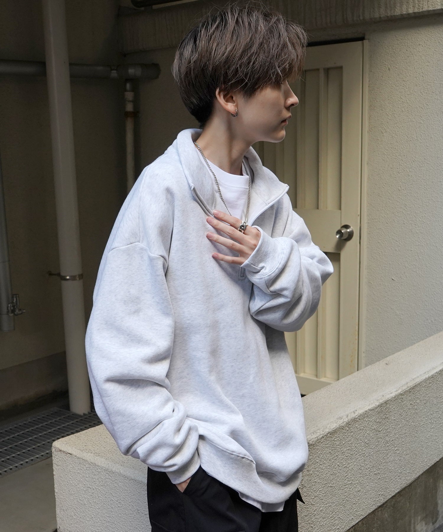 ビリヤード/ダイス ワンポイント刺繍ロゴ ビッグシルエット 裏起毛プルオーバーハーフジップスウェット