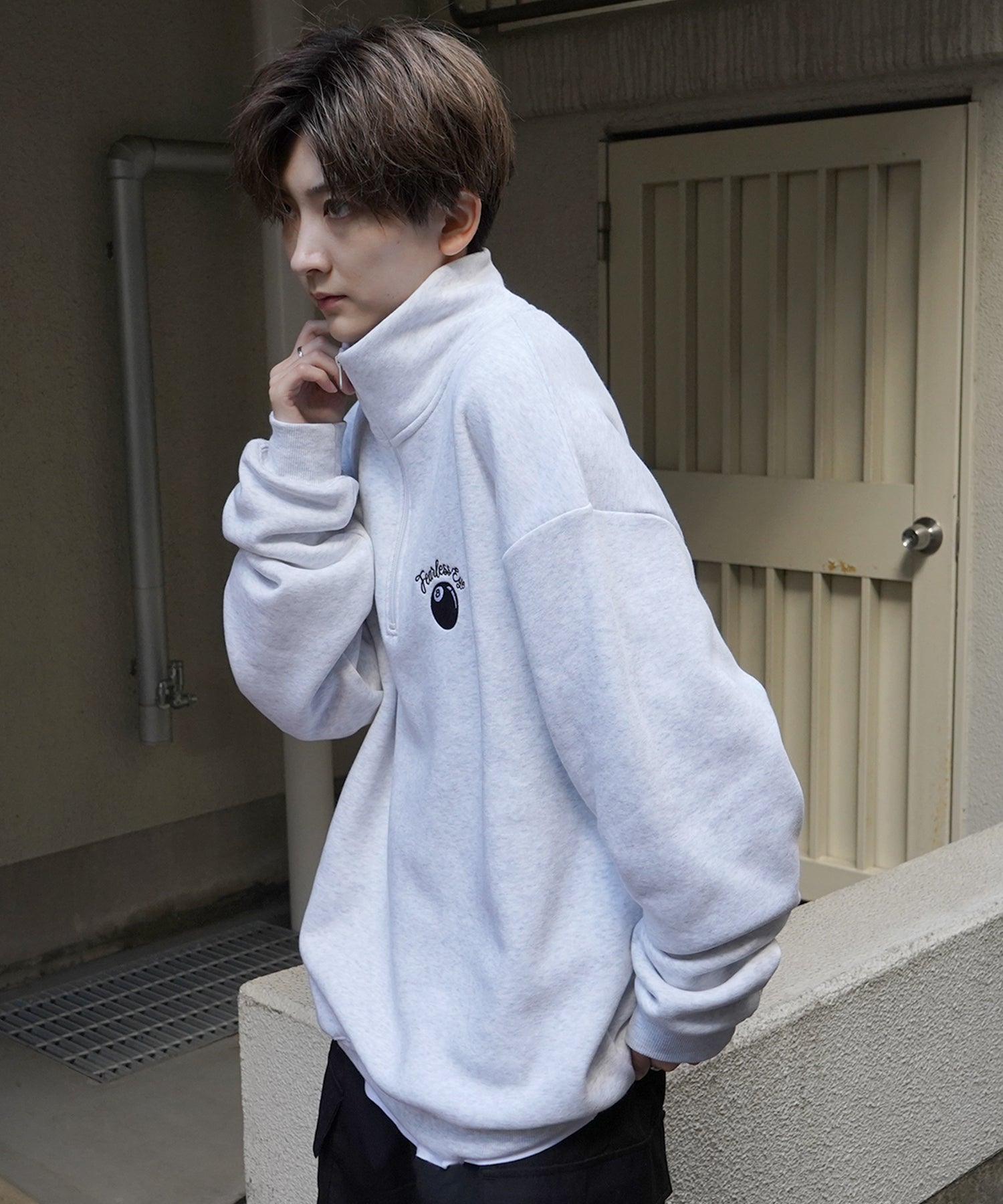 ビリヤード/ダイス ワンポイント刺繍ロゴ ビッグシルエット 裏起毛プルオーバーハーフジップスウェット