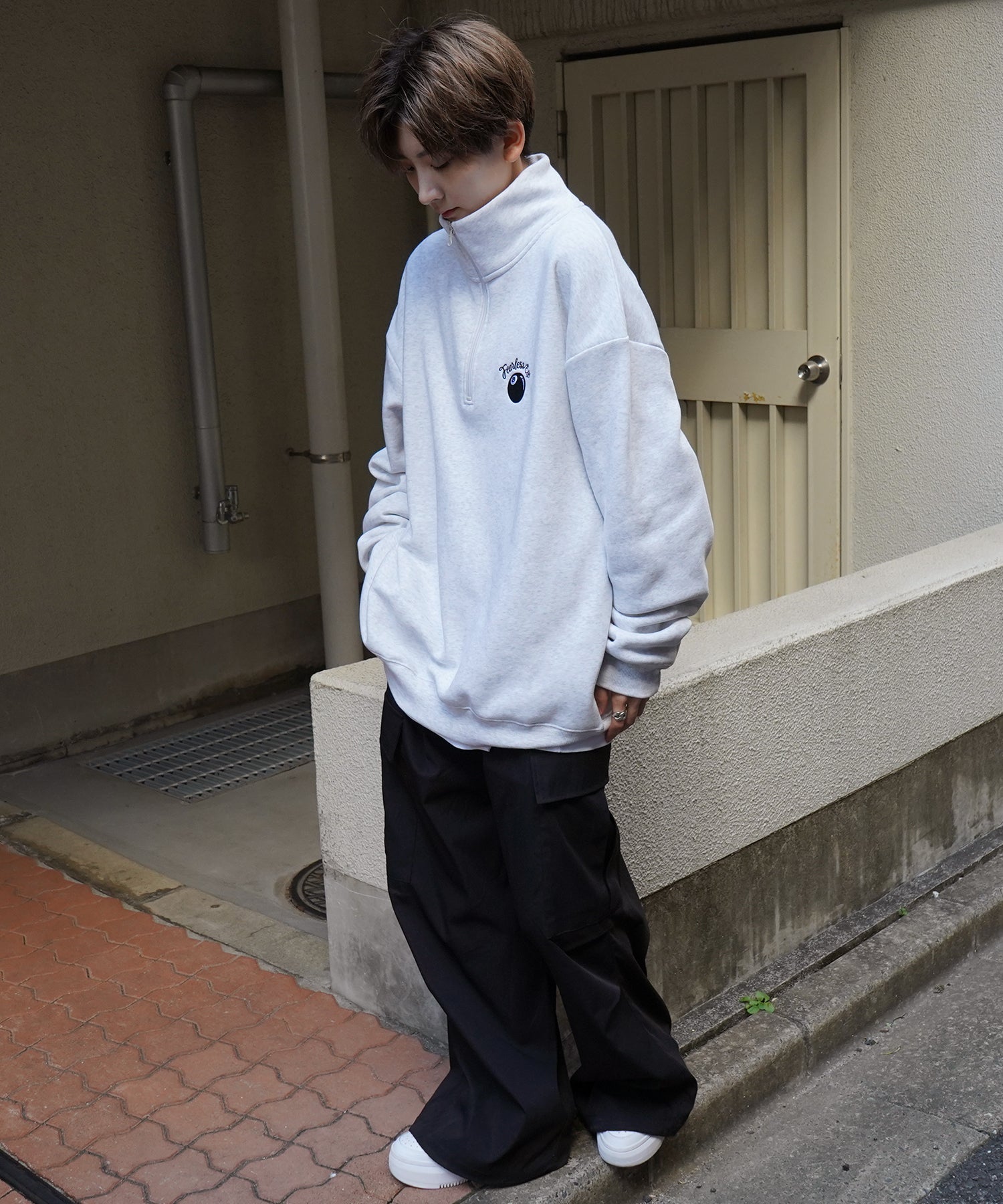 ビリヤード/ダイス ワンポイント刺繍ロゴ ビッグシルエット 裏起毛プルオーバーハーフジップスウェット