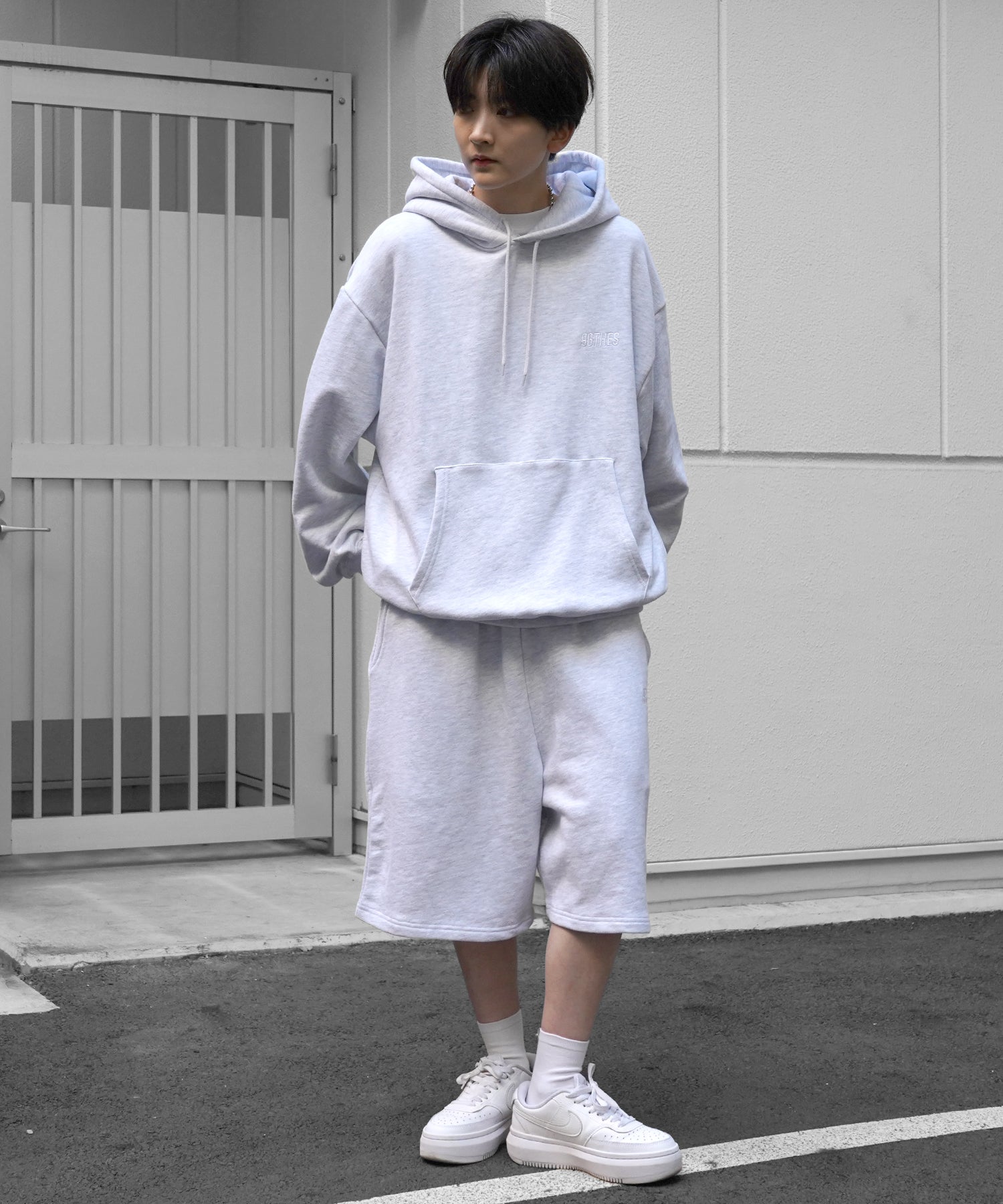【96thes】韓国ストリート ワンポイントロゴ刺繍 スウェット ハーフパンツ ユニセックス 25SS