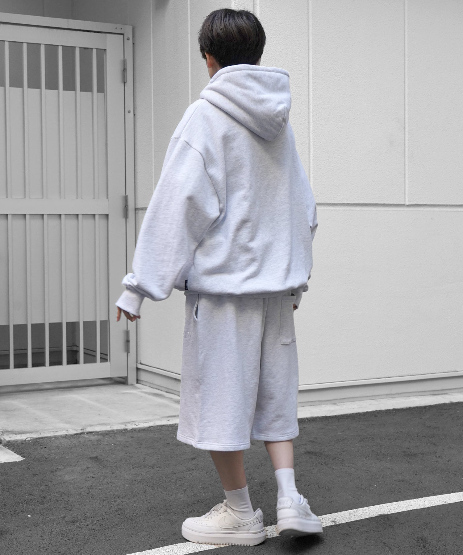 【96thes】韓国ストリート ワンポイントロゴ刺繍 スウェット ハーフパンツ ユニセックス 25SS