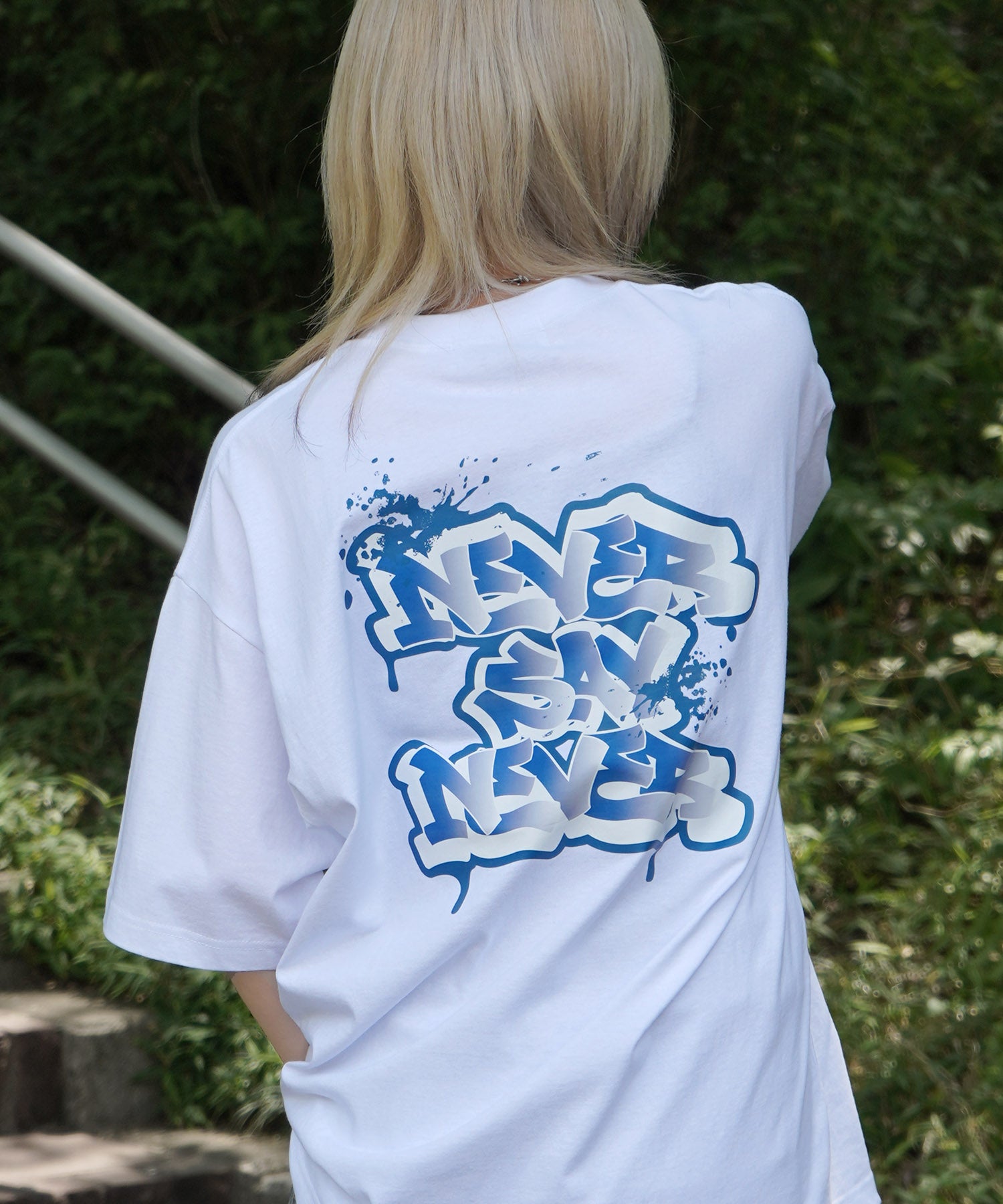 25SS ボックスシルエット スプラッシュ タギング ストリートグラフィック 半袖Tシャツ