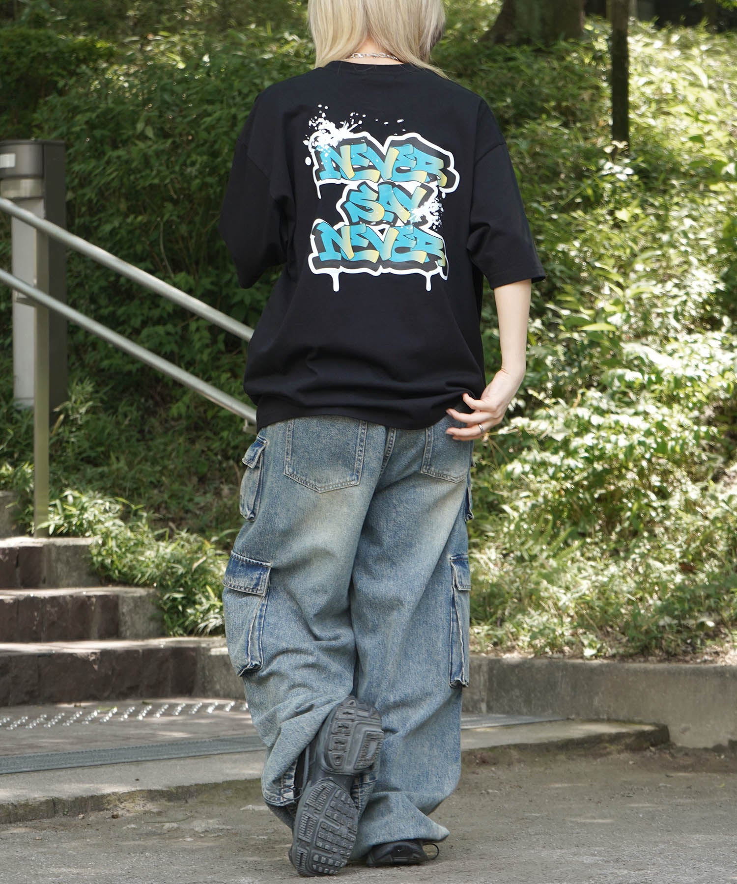 25SS ボックスシルエット スプラッシュ タギング ストリートグラフィック 半袖Tシャツ