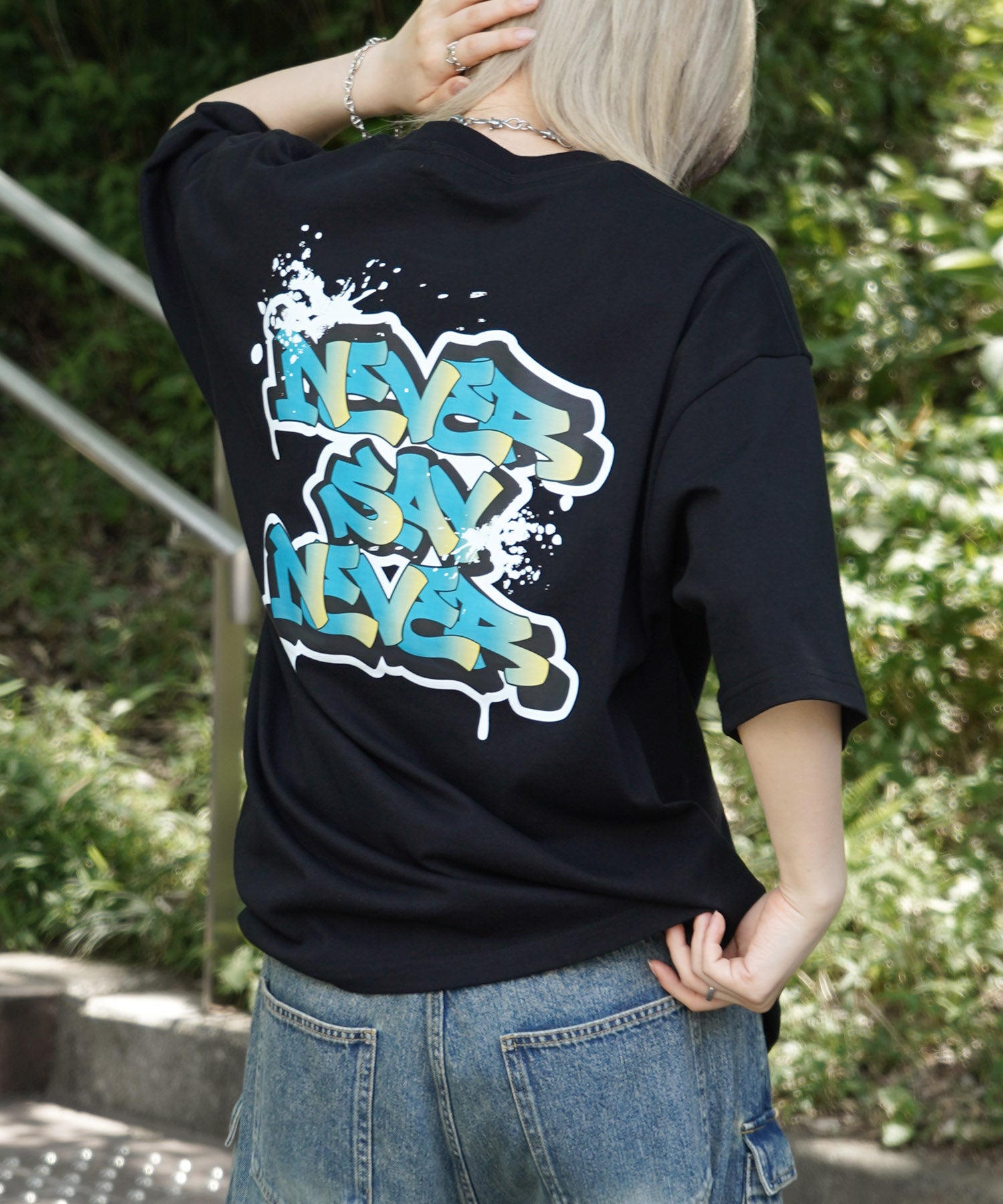25SS ボックスシルエット スプラッシュ タギング ストリートグラフィック 半袖Tシャツ